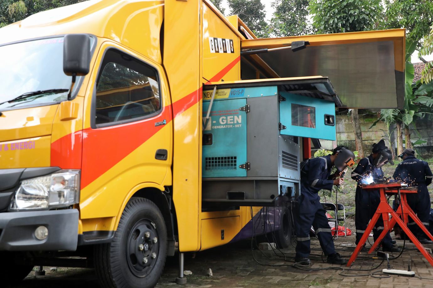 4.10 Warga Kelurahan Cijantung Ikuti Pelatihan Las dari PPKPI Pasar Rebo.jpg