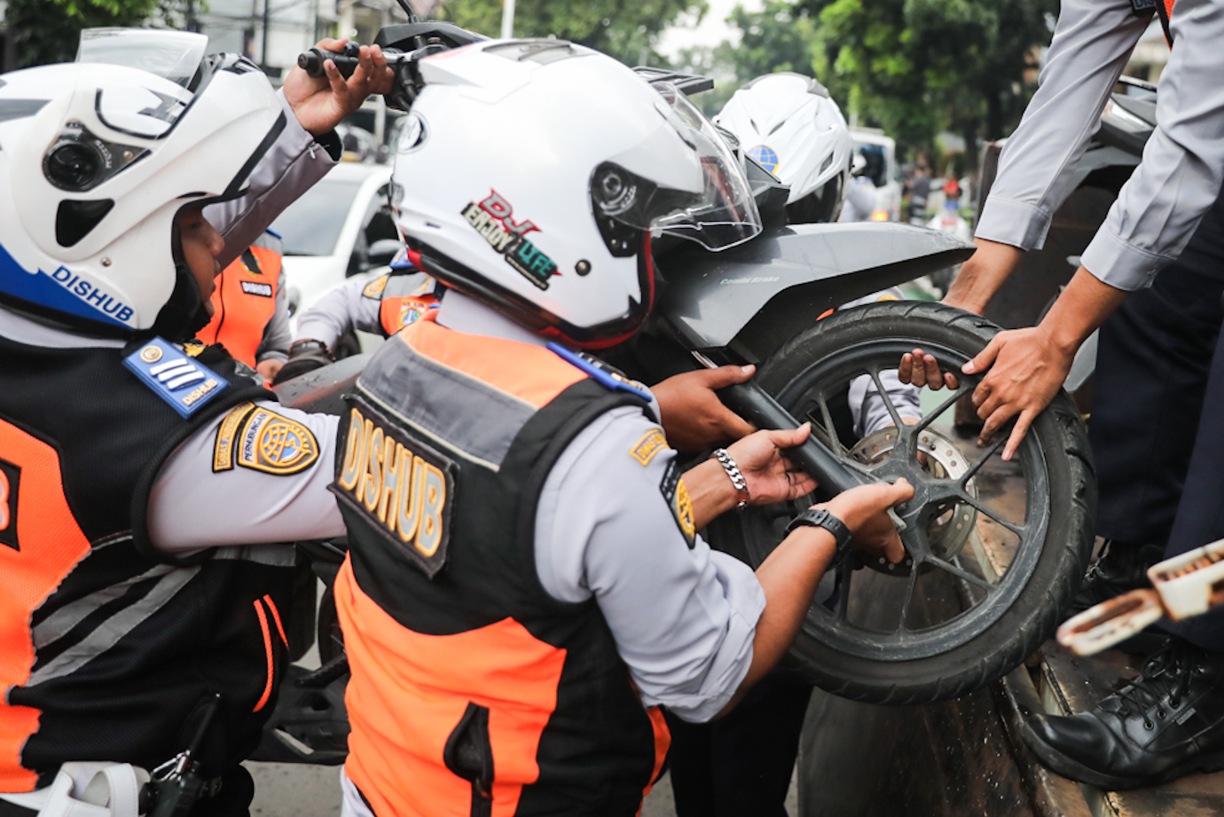 Parkir Liar-3.jpg