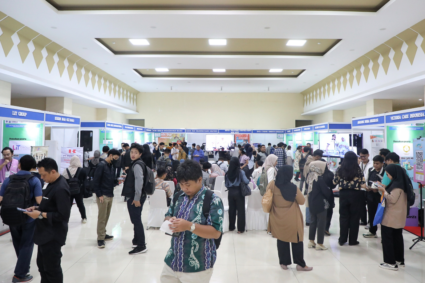7.Jakarta Job Fair di GOR Pancoran.jpg