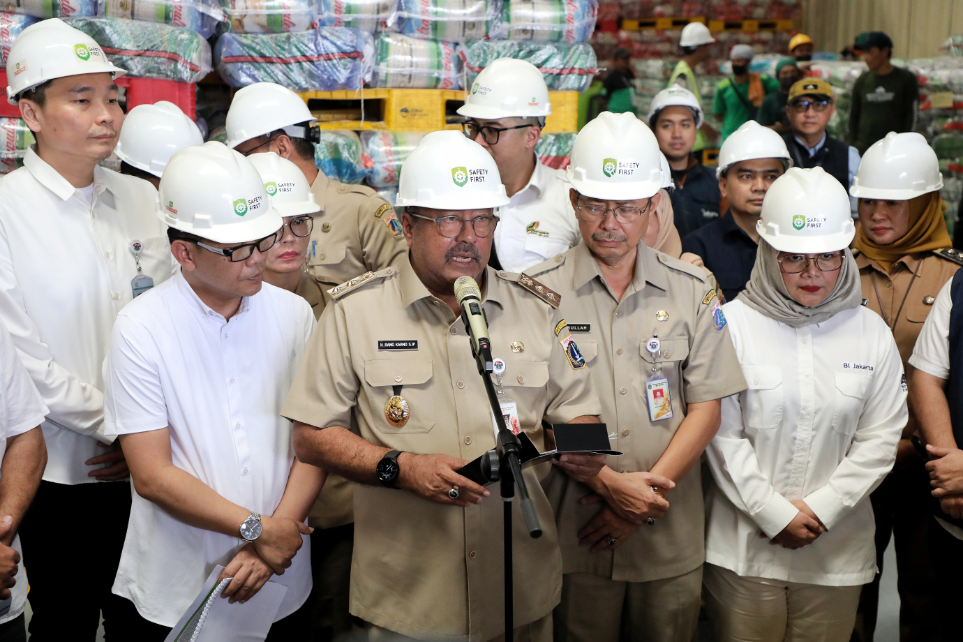 8.Wagub Rano Sebut Ketersediaan Beras dan Gula di Jakarta Terkontrol dan Aman.jpg