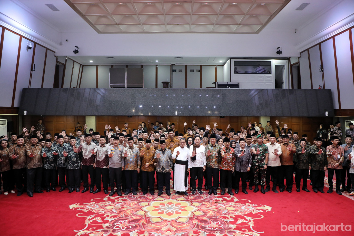 7.Jaga Kerukunan Beragama, Pramono Lantik Pengurus FKUB 2025-2030.jpg