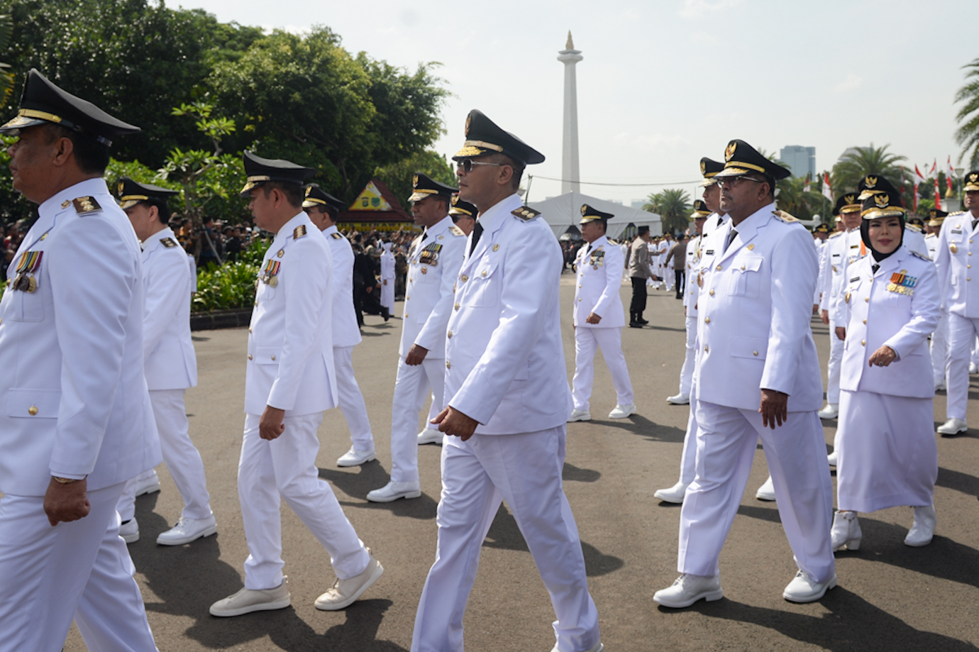 6 Iring-iringan gubernur-6.jpg