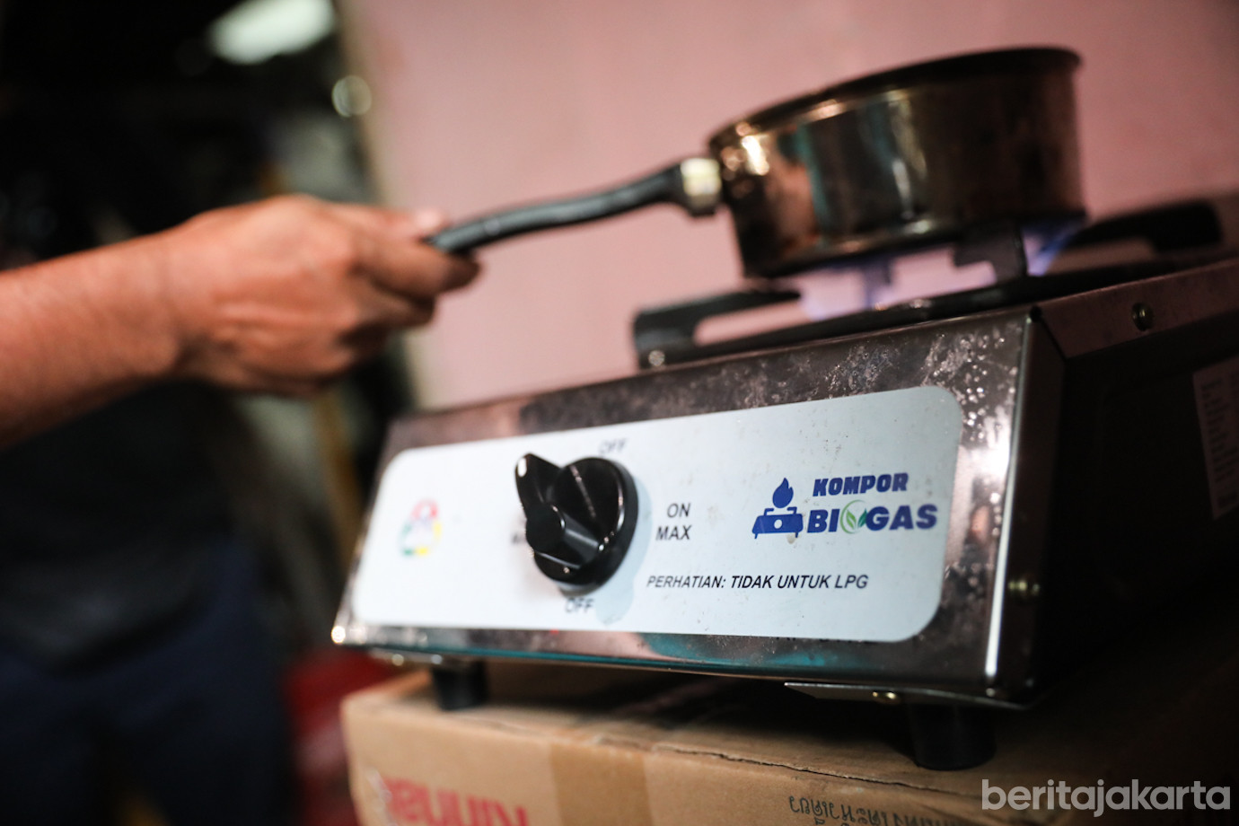 Kompor Biogas Rusun Bidara Cina-5.jpg