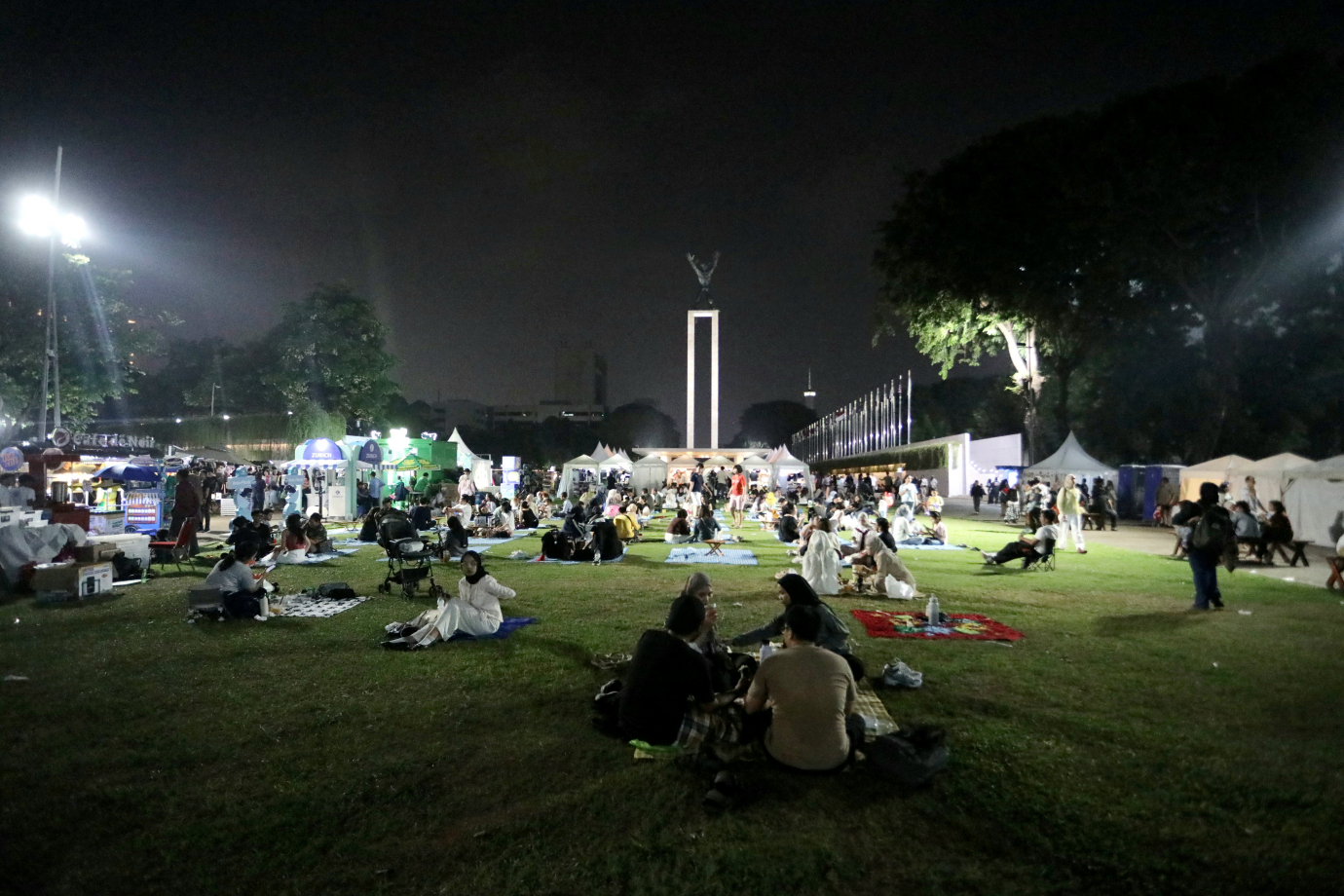 1 semasa Piknik di Lapangan Banteng_1.jpg