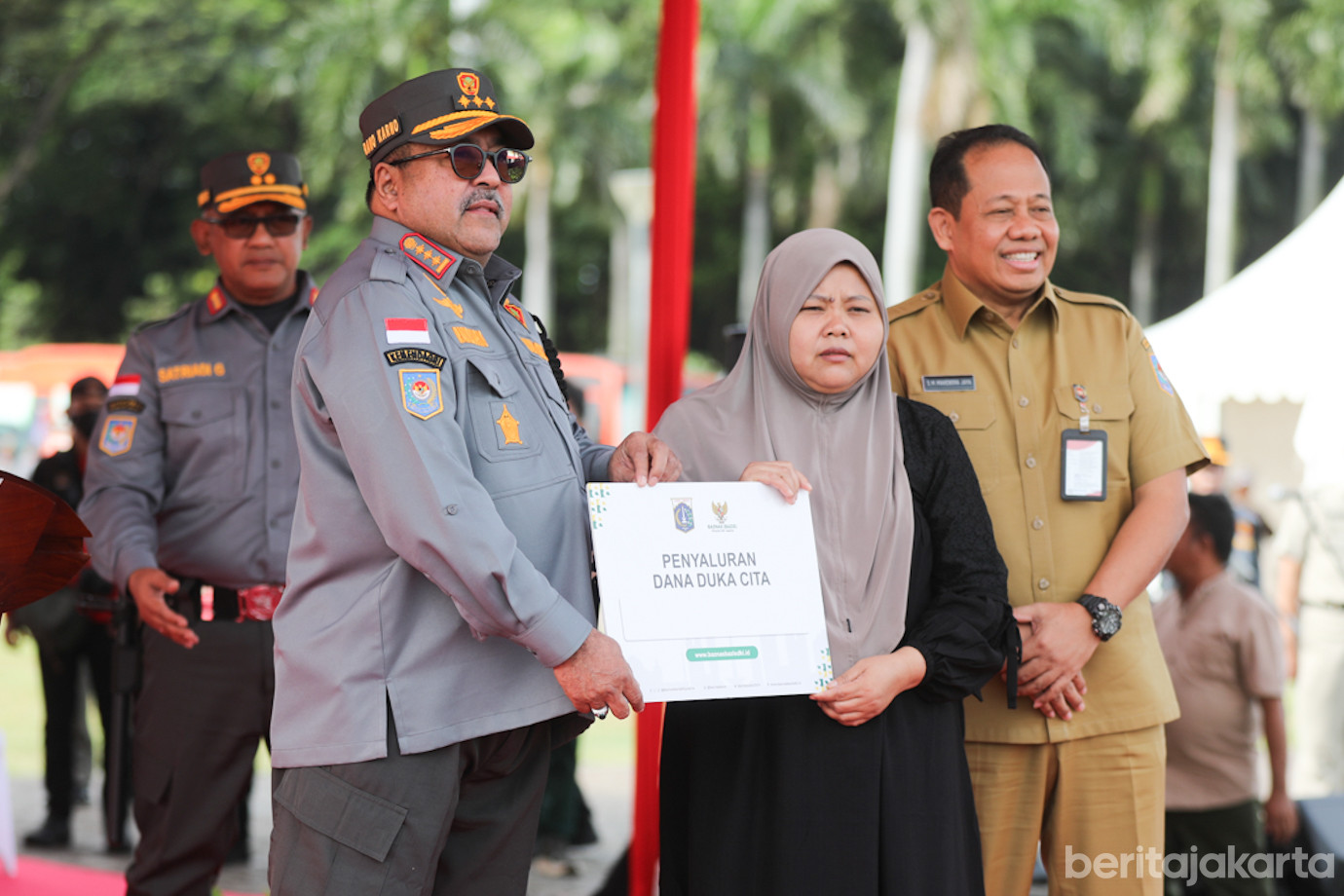 Pelantikan Linmas-5.jpg