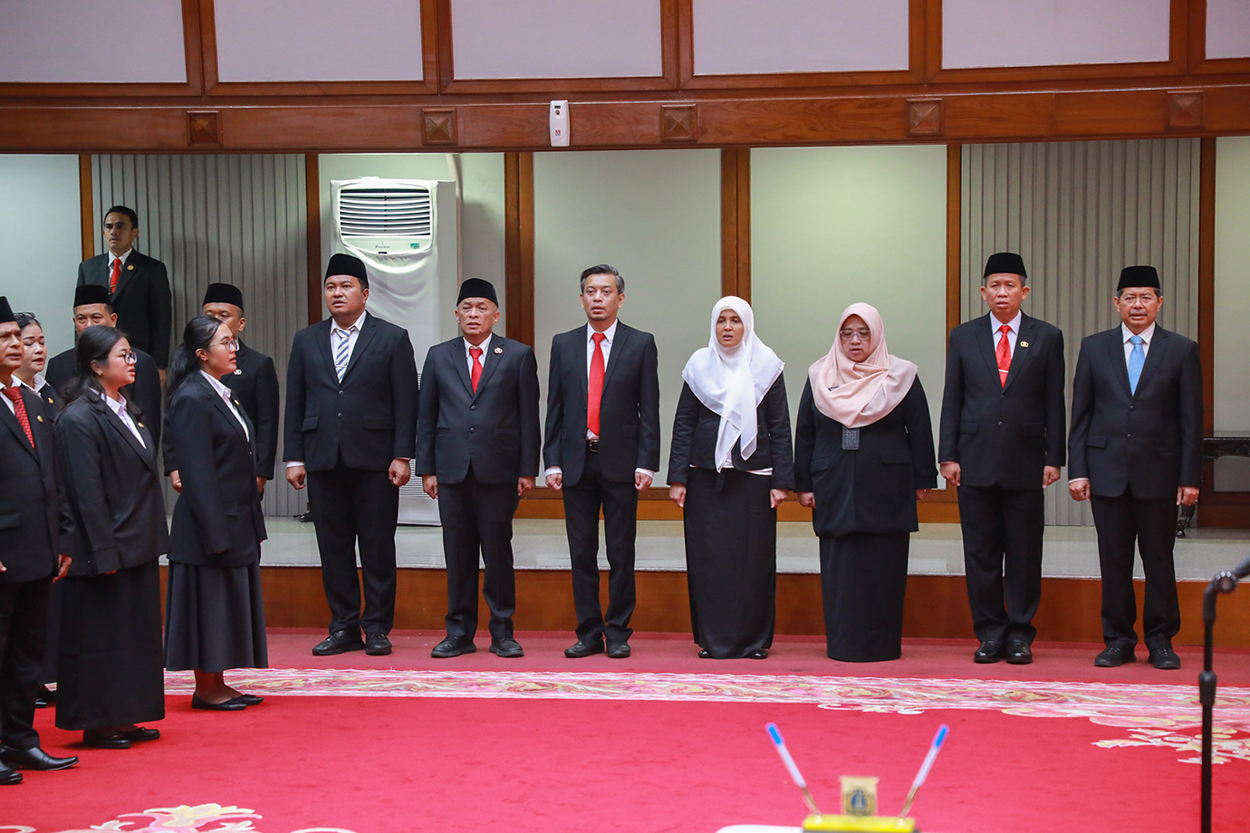gub-lantik-100-pejabat-fungsional-02.jpg