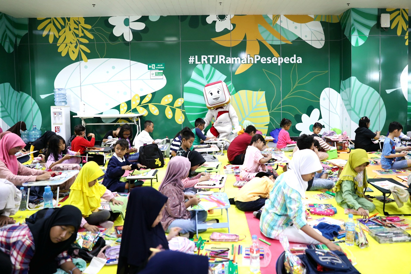 6 Lomba Mewarnai LRTJ-6.jpg
