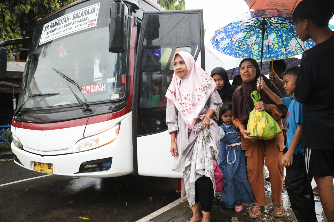 Arus-balik-Kp-Rambutan-1446H-6.jpg