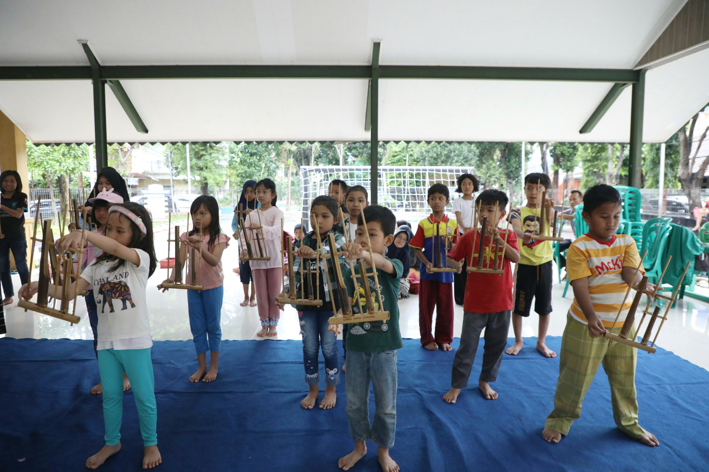 1 Pelatihan Angklung di RPTRA Matahari_1.jpg