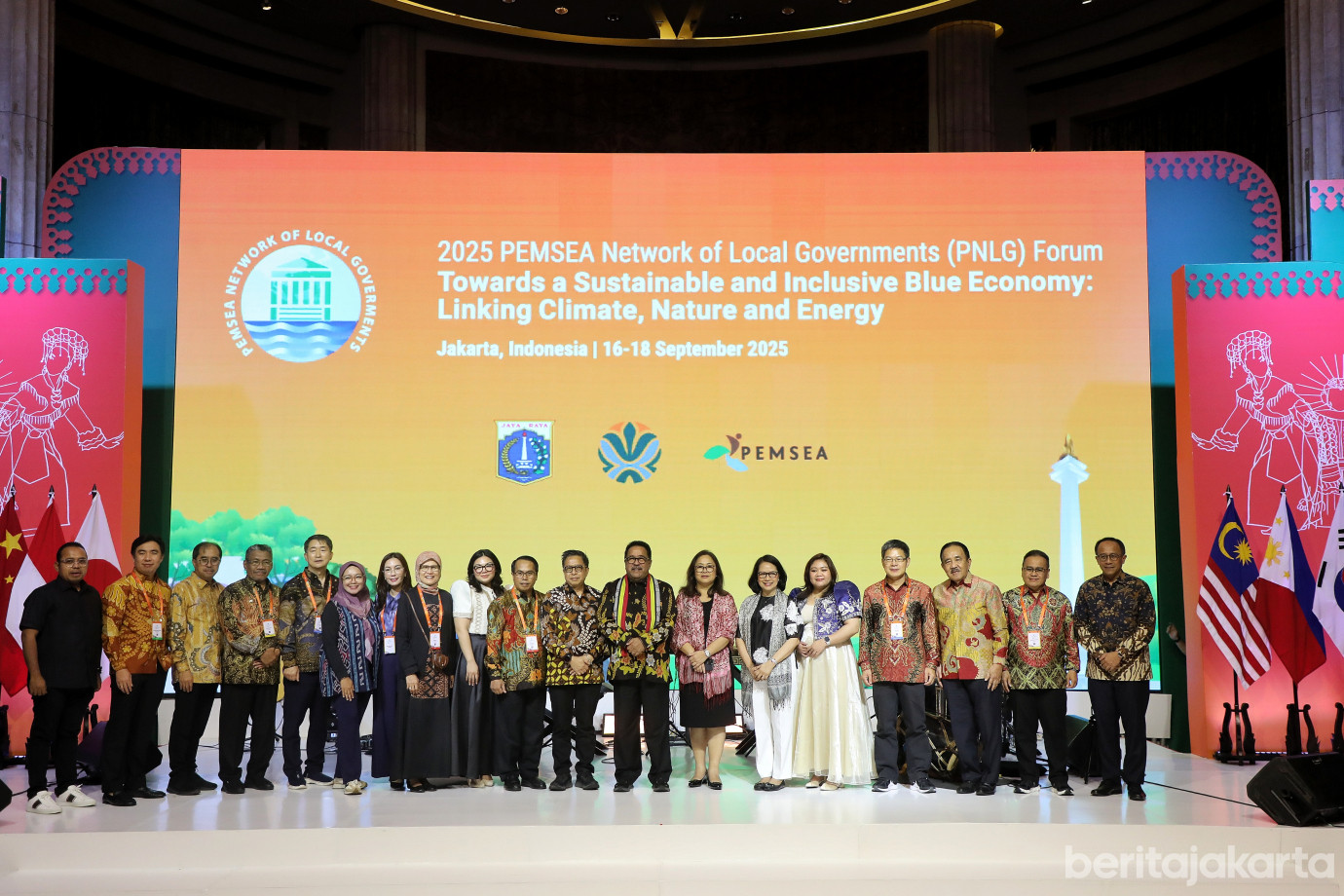 6.Rano Karno Berikan Sambutan pada PNLG Forum 2025.jpg
