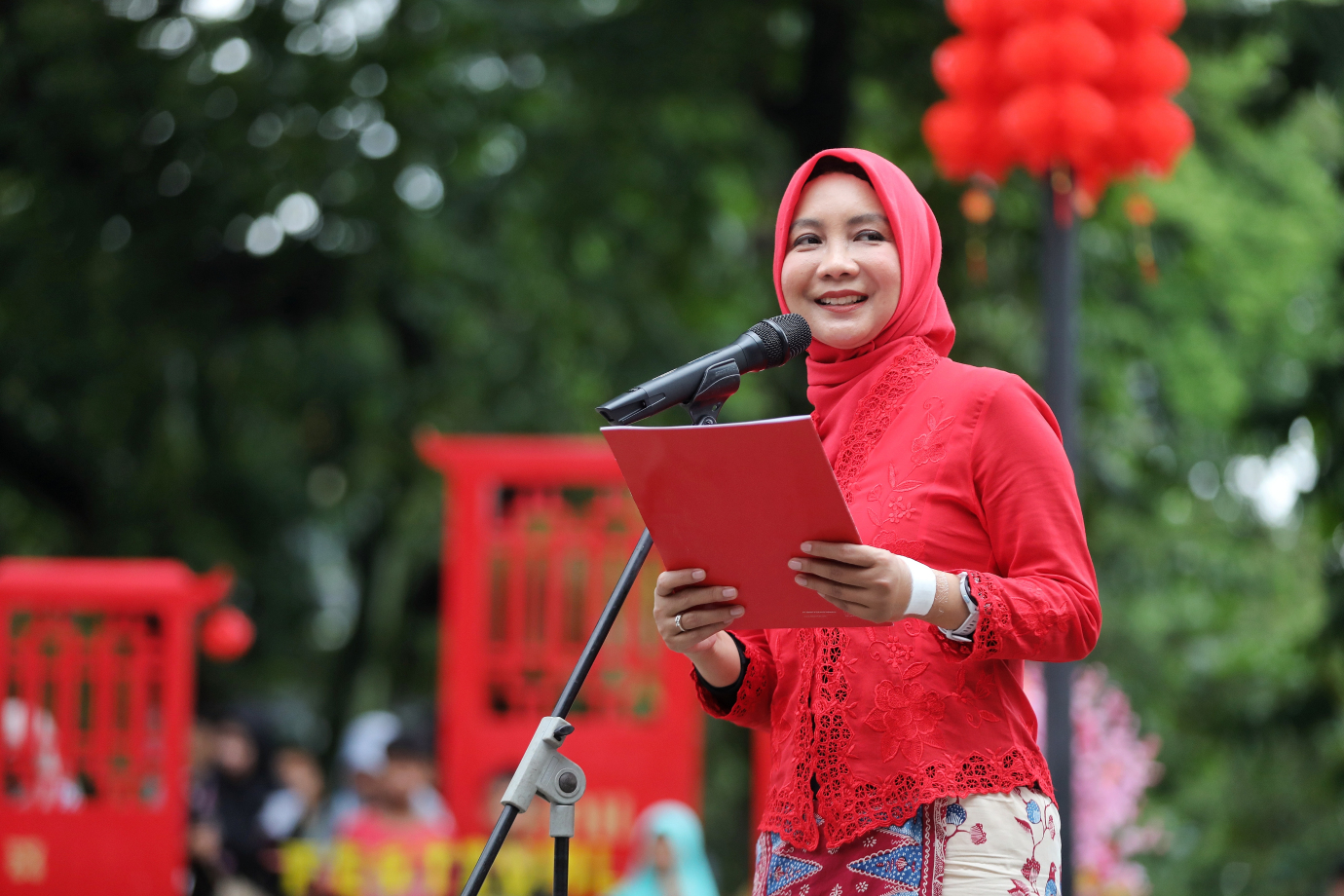 3.Pj Gubernur Hadiri Festival Pecinan di TMII.jpg