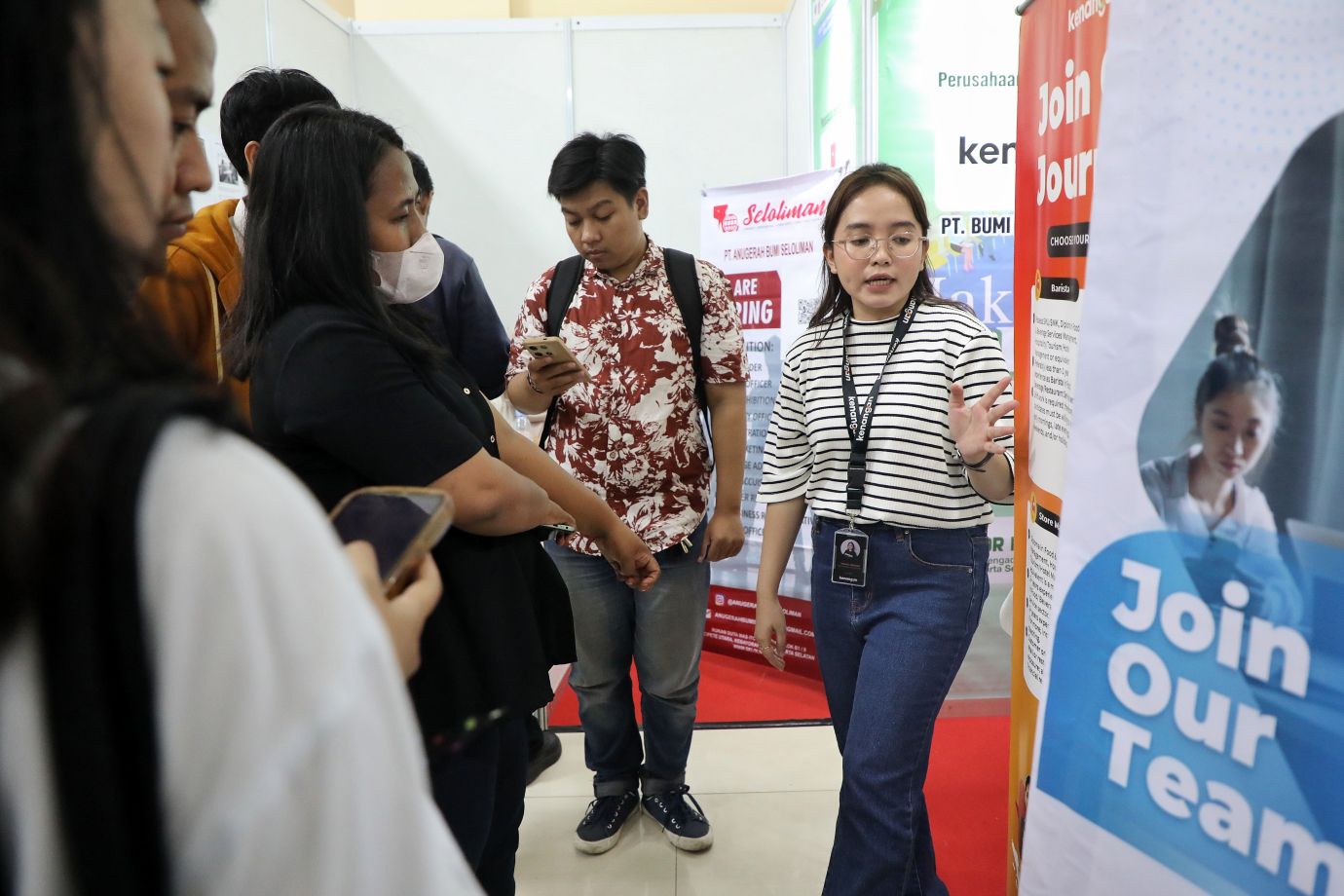 3.Jakarta Job Fair di GOR Pancoran.jpg