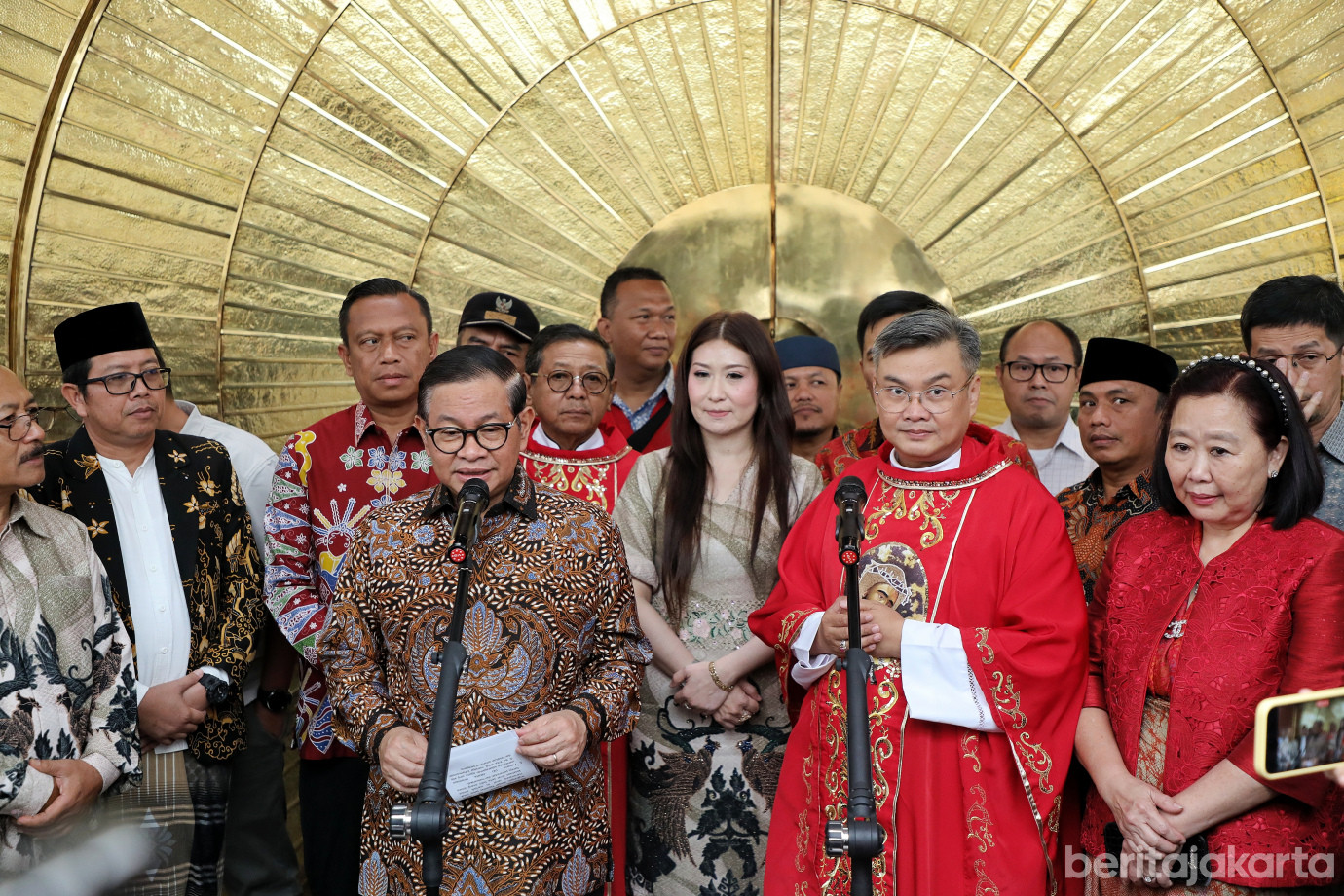 9.Pramono Resmikan Gereja Katolik Kalvari Paroki Lubang Buaya .jpg