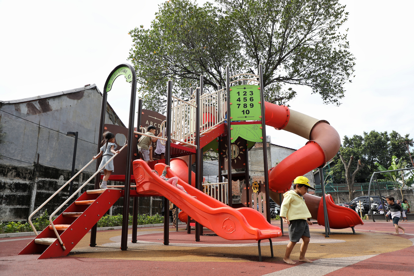 1.Taman Wates Asri.jpg