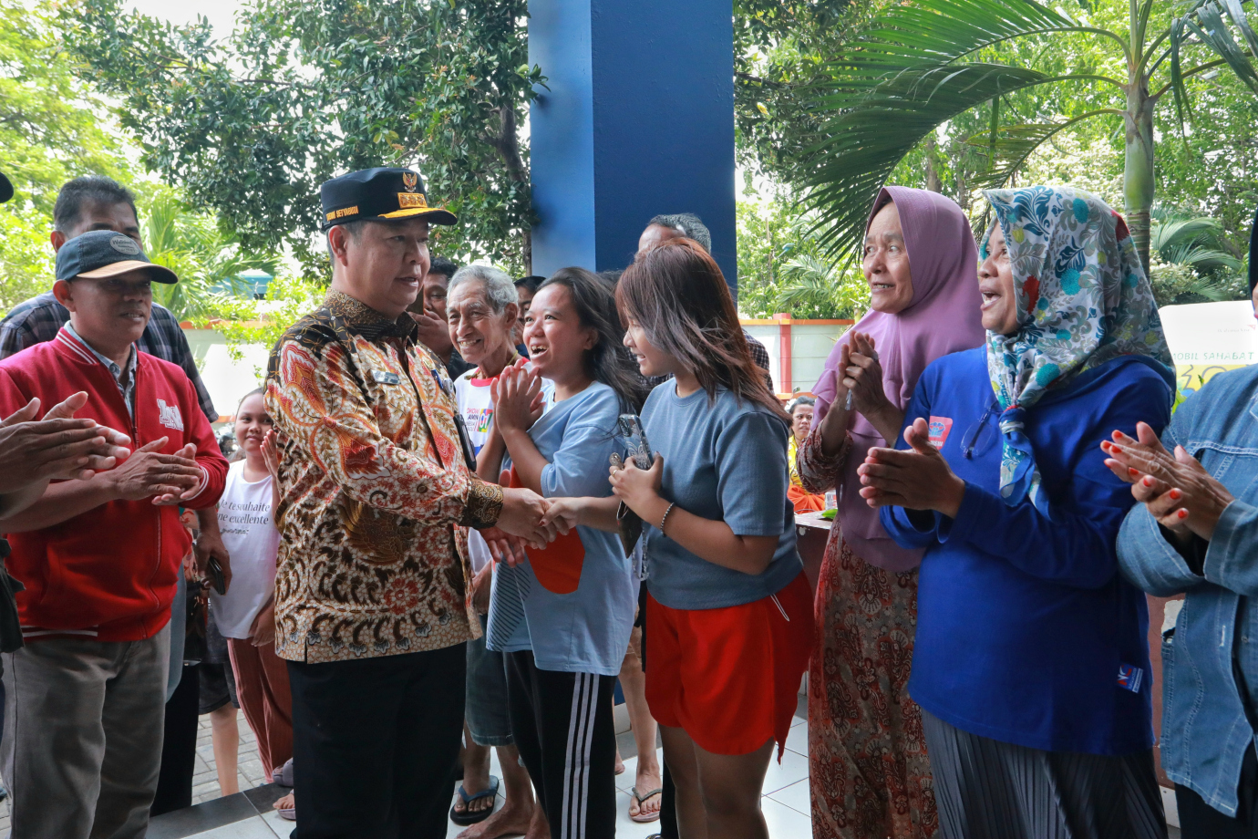 1 pj tinjau semper barat.jpg