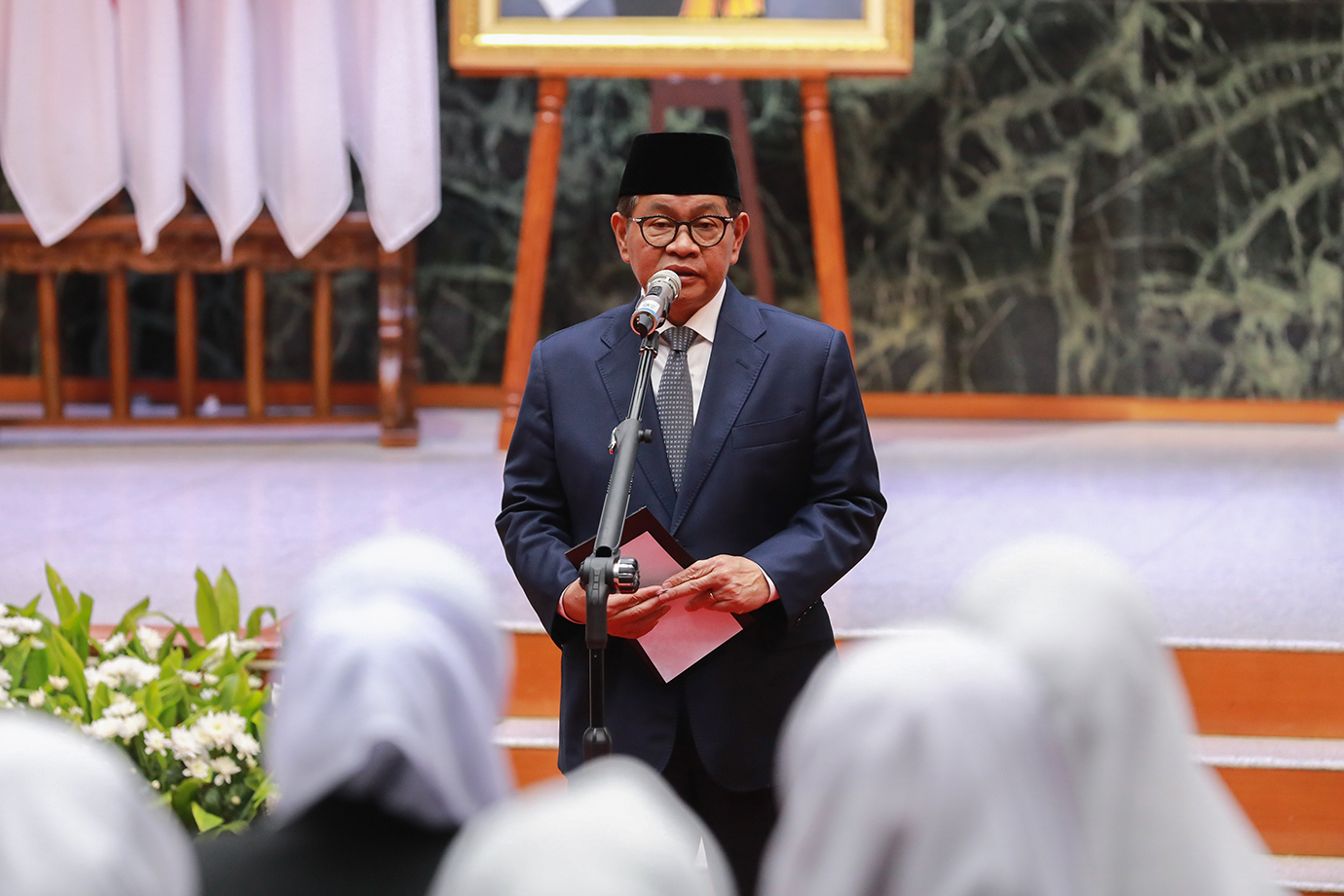 gub-lantik-100-pejabat-fungsional-06.jpg