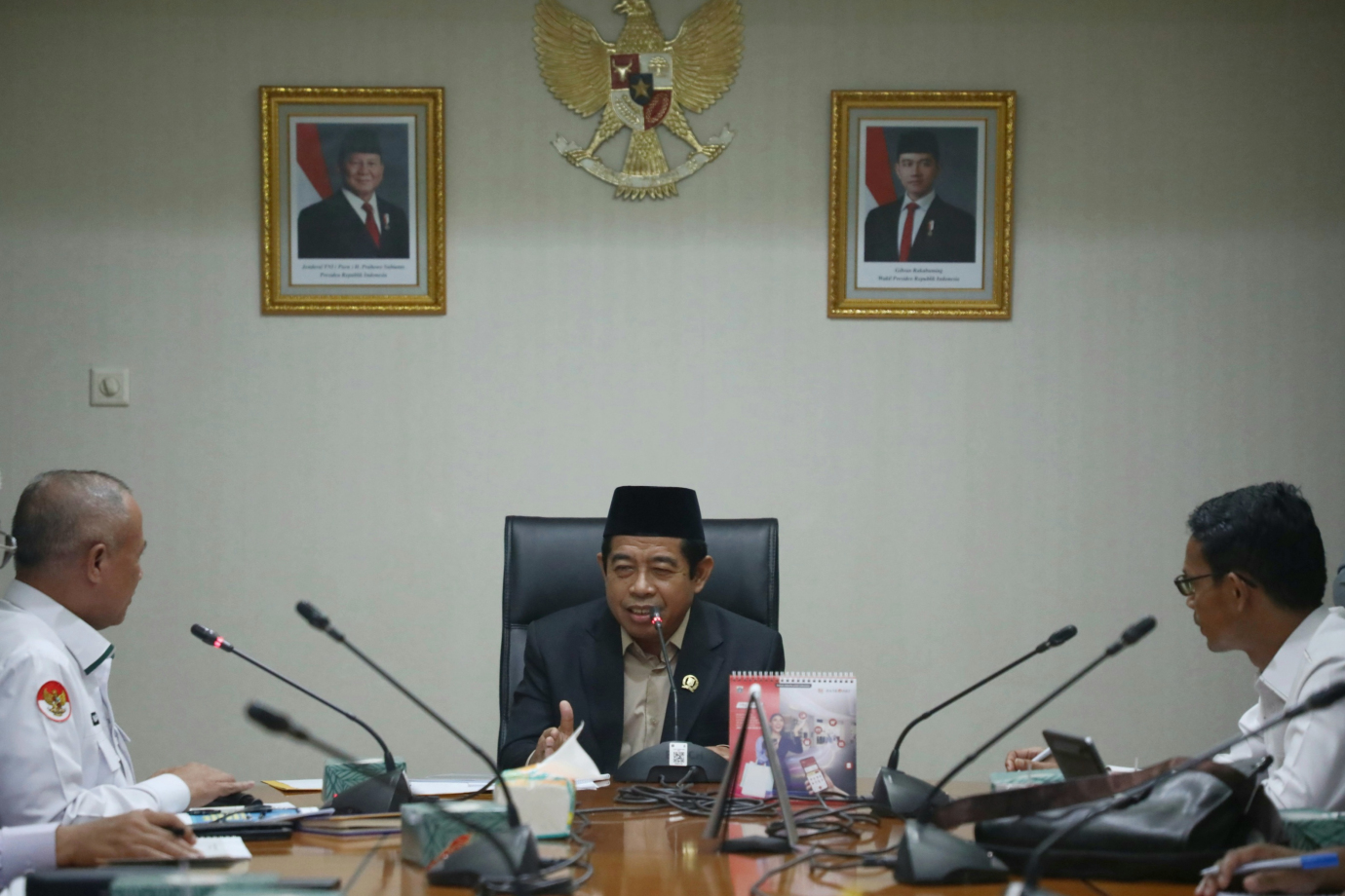 1 Ketua DPRD gelar pertemuan 1.jpg