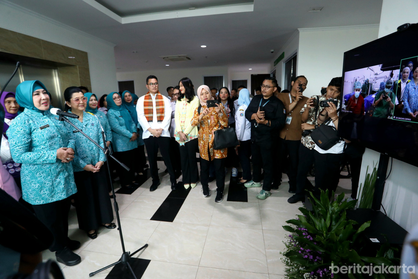 7 Bakti Kesehatan TP PKK DKI Jakarta Peringati Hari Ibu ke-97_7.jpg