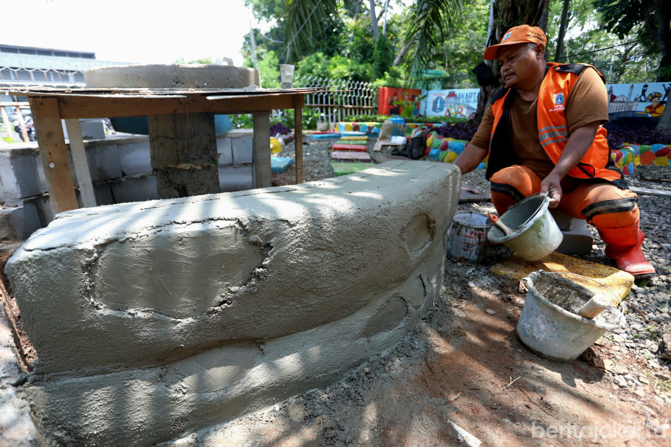 3 PPSU Jatinegara Sulap Lahan Kosong Jadi Taman Nissan_3.jpg