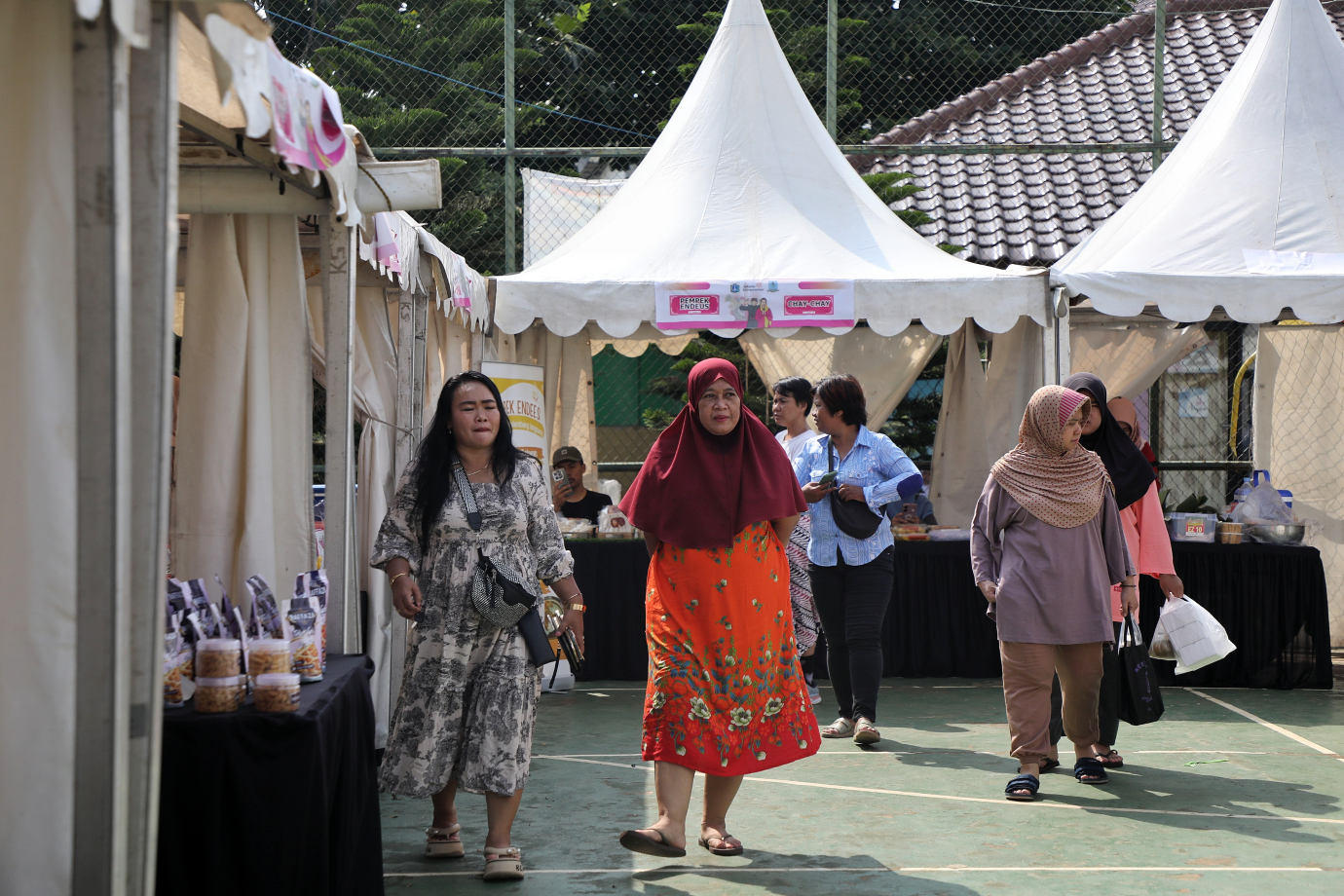 1.30 Jakpreneur Ramaikan Bazar UMKM di Kramat Jati.jpg