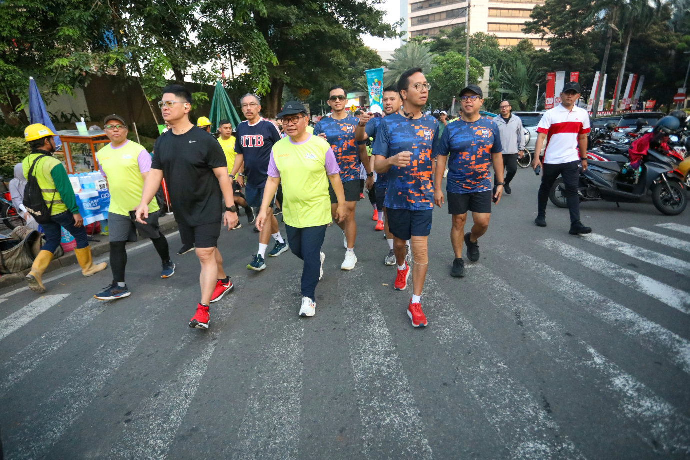 5 Gubernur Pramono Lepas 272 Peserta Community Run Road to ITB Ultra Marathon 2025_5.jpg