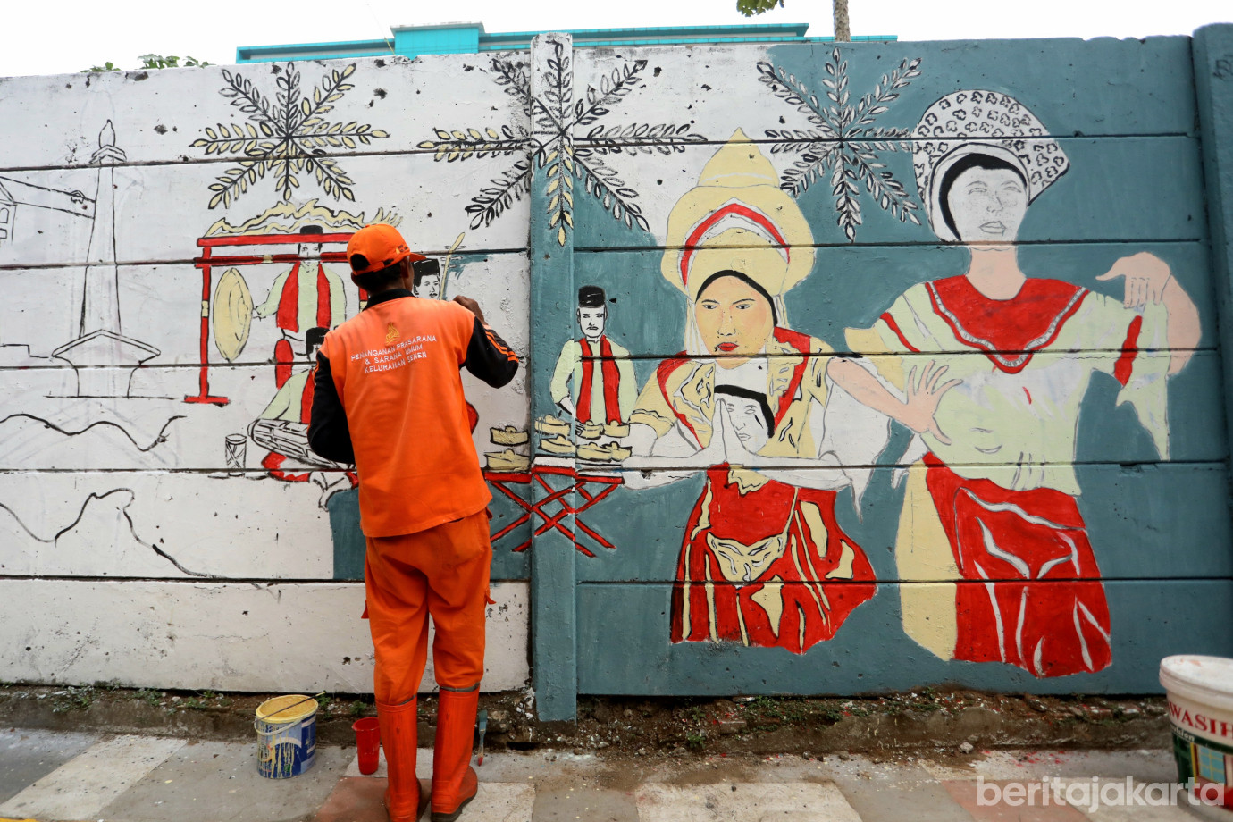 1 Mural Karya PPSU Senen Warnai Jalan Dr.Abdul Rahman Saleh_1.jpg