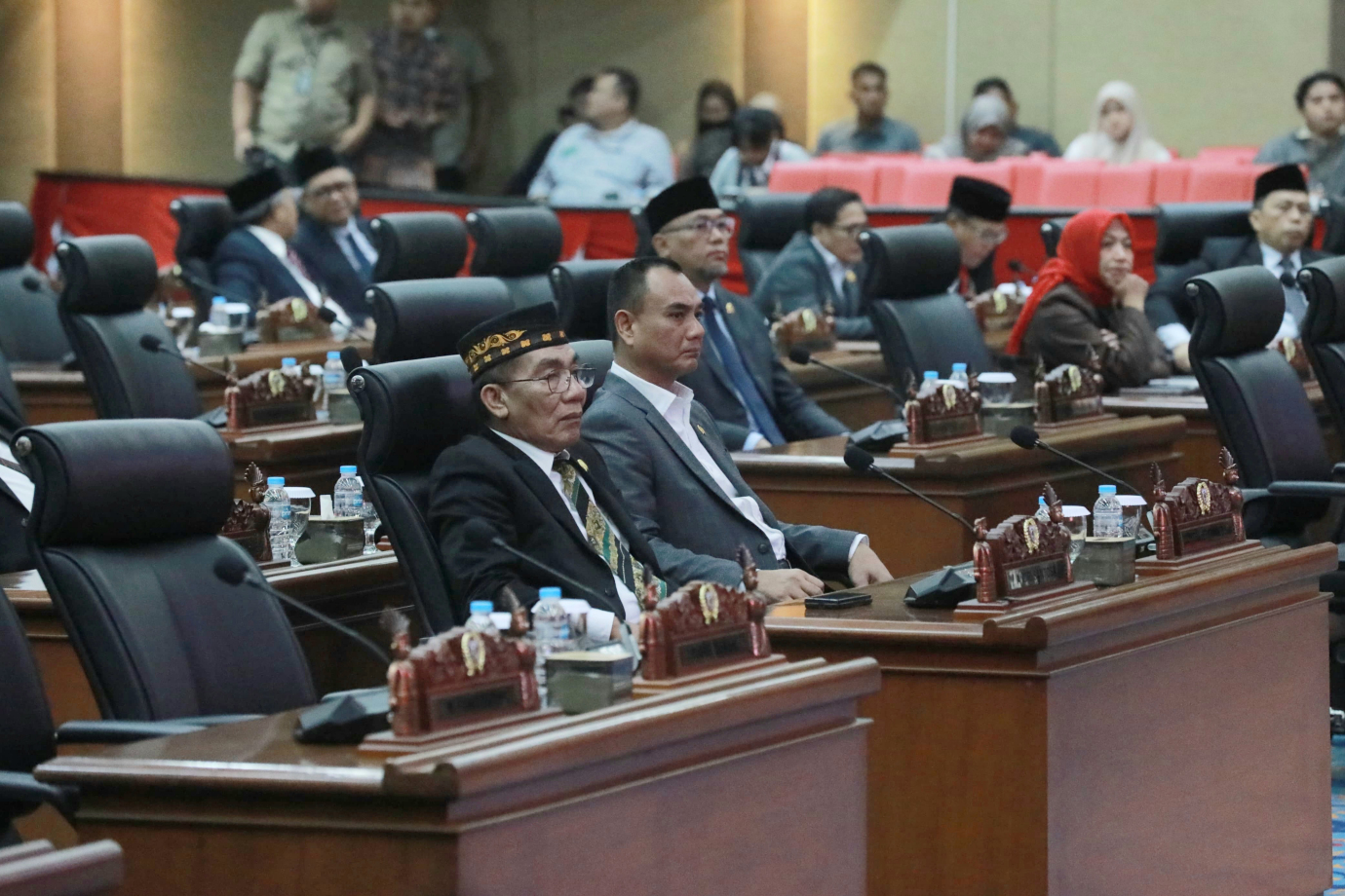4 Rapat Paripurna Penyampaian Wagub tentang Raperda P2 APBD Tahun 2024_4.jpg