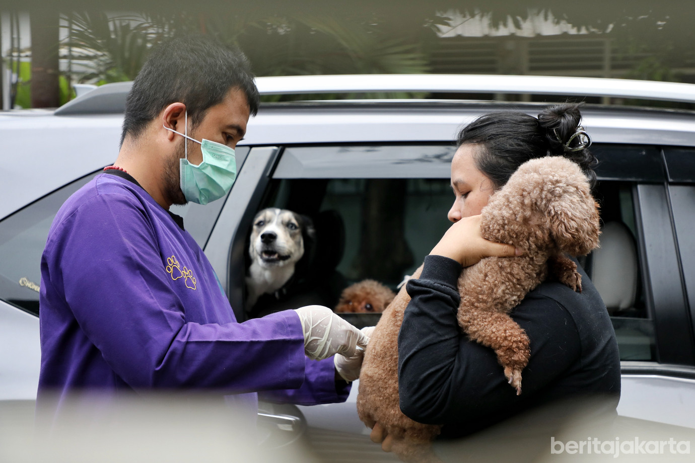7.83 HPR Berhasil Divaksinasi di Pasar Minggu .jpg