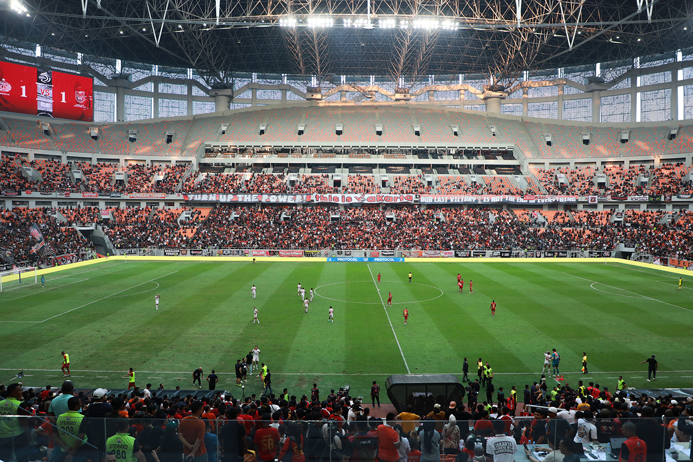 gub-malut-fc-vs-persija-06.jpg