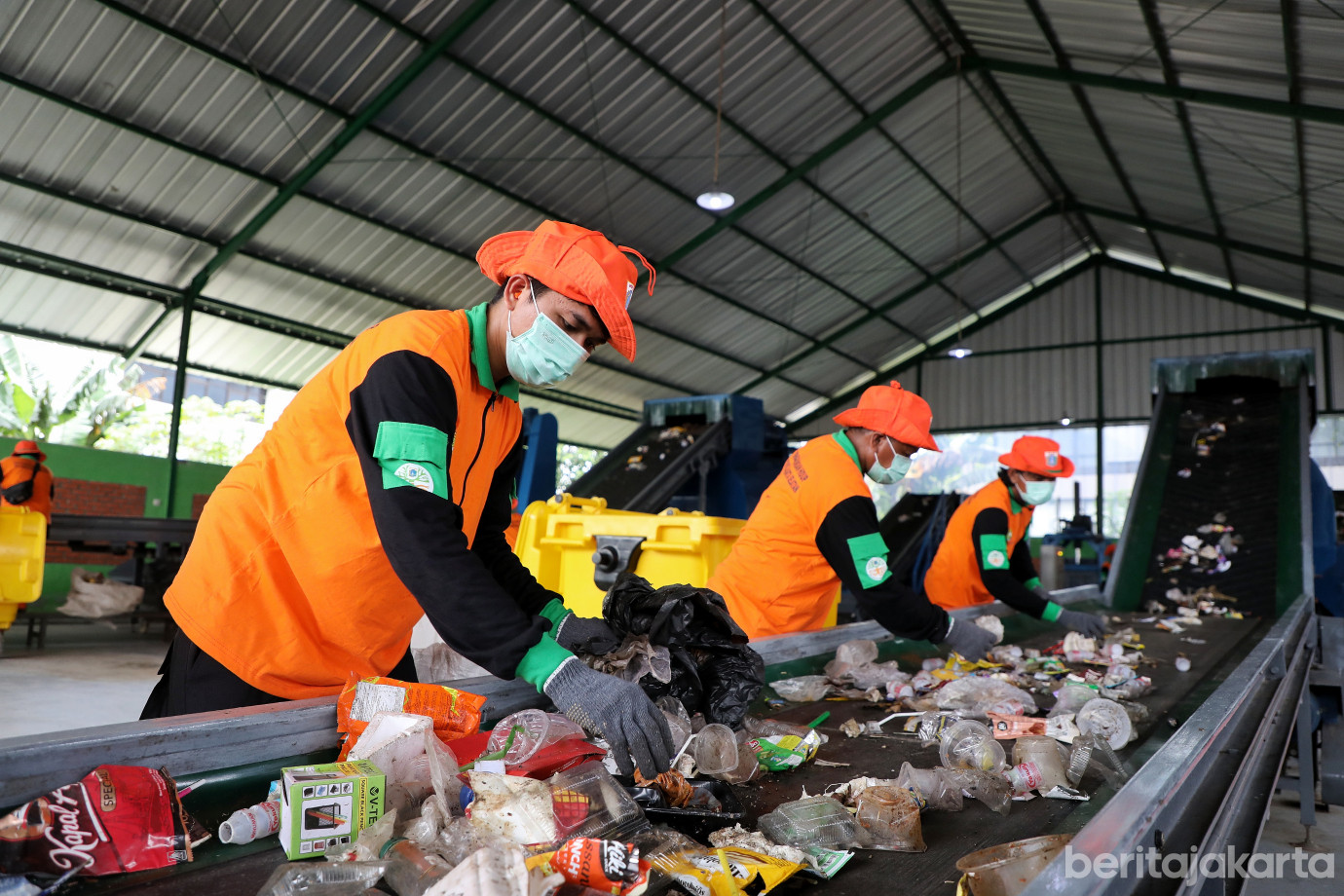 8.Peresmian TPS3R Joe.jpg