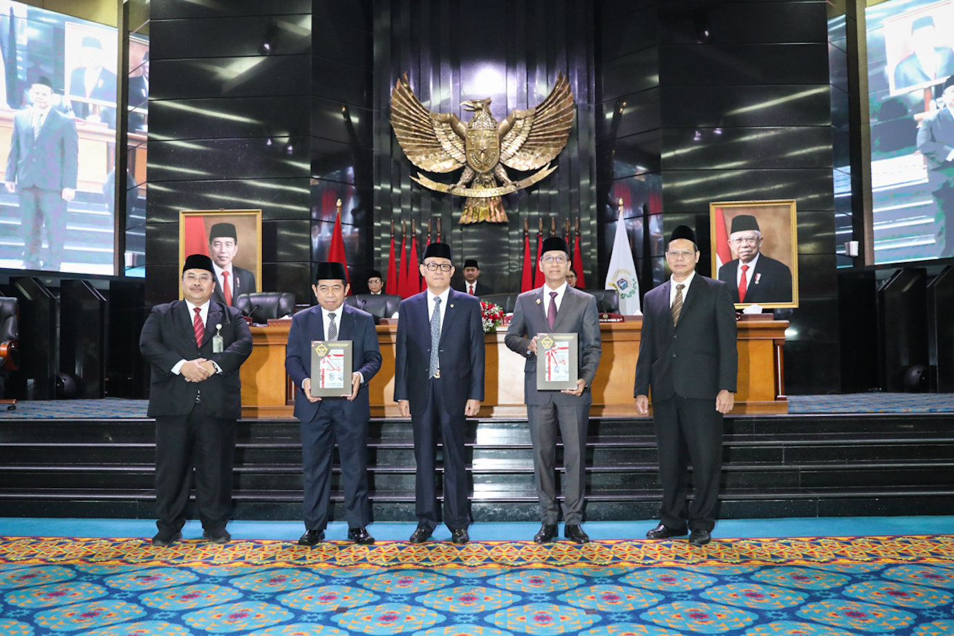 8 Paripurna DPRD wtp 7-7.jpg