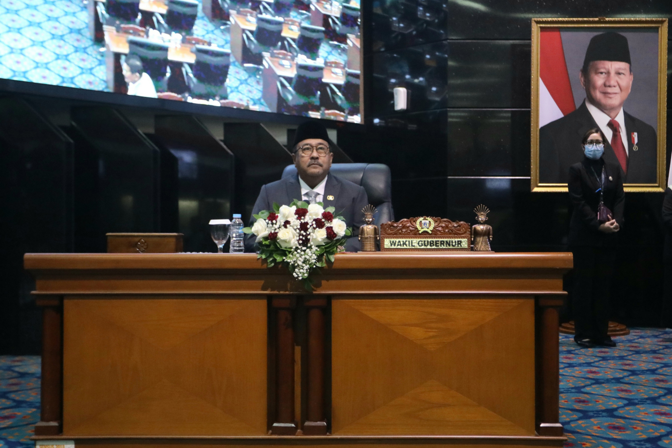 2 Wagub Rano Hadiri Rapat Paripurna DPRD DKI Jakarta_2.jpg