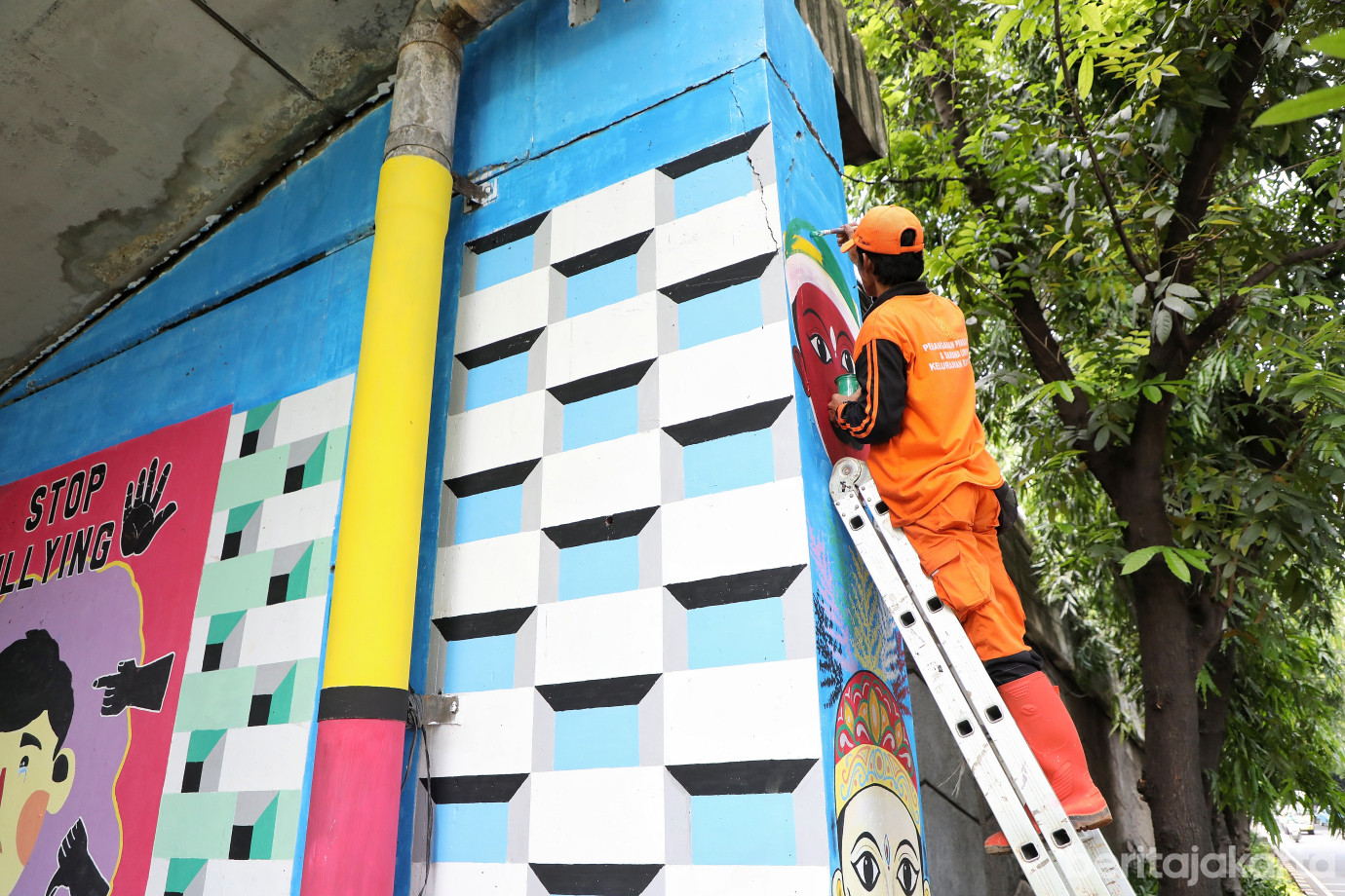 2.Kelurahan Rawajati Percantik Kolong Flyover Kalibata.jpg