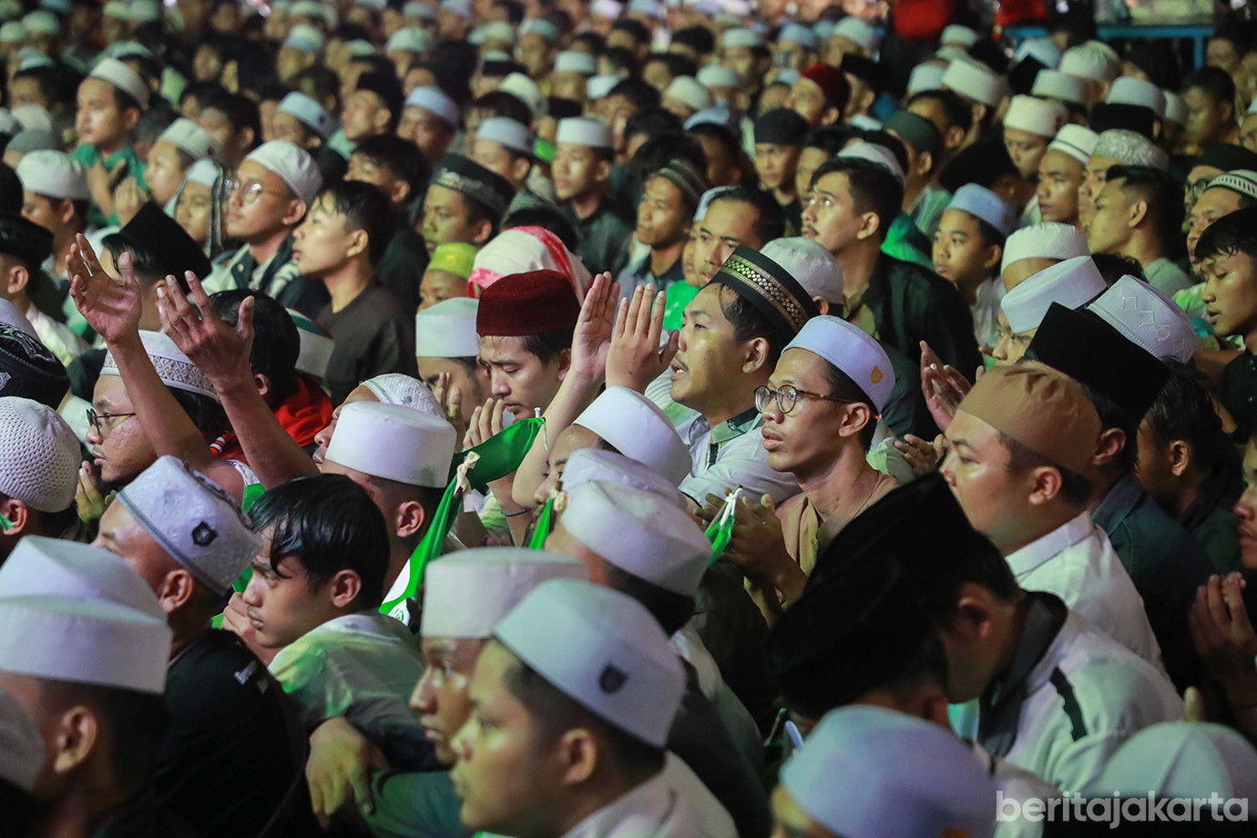 gub-wagub-jkt-bersholawat-05.jpg