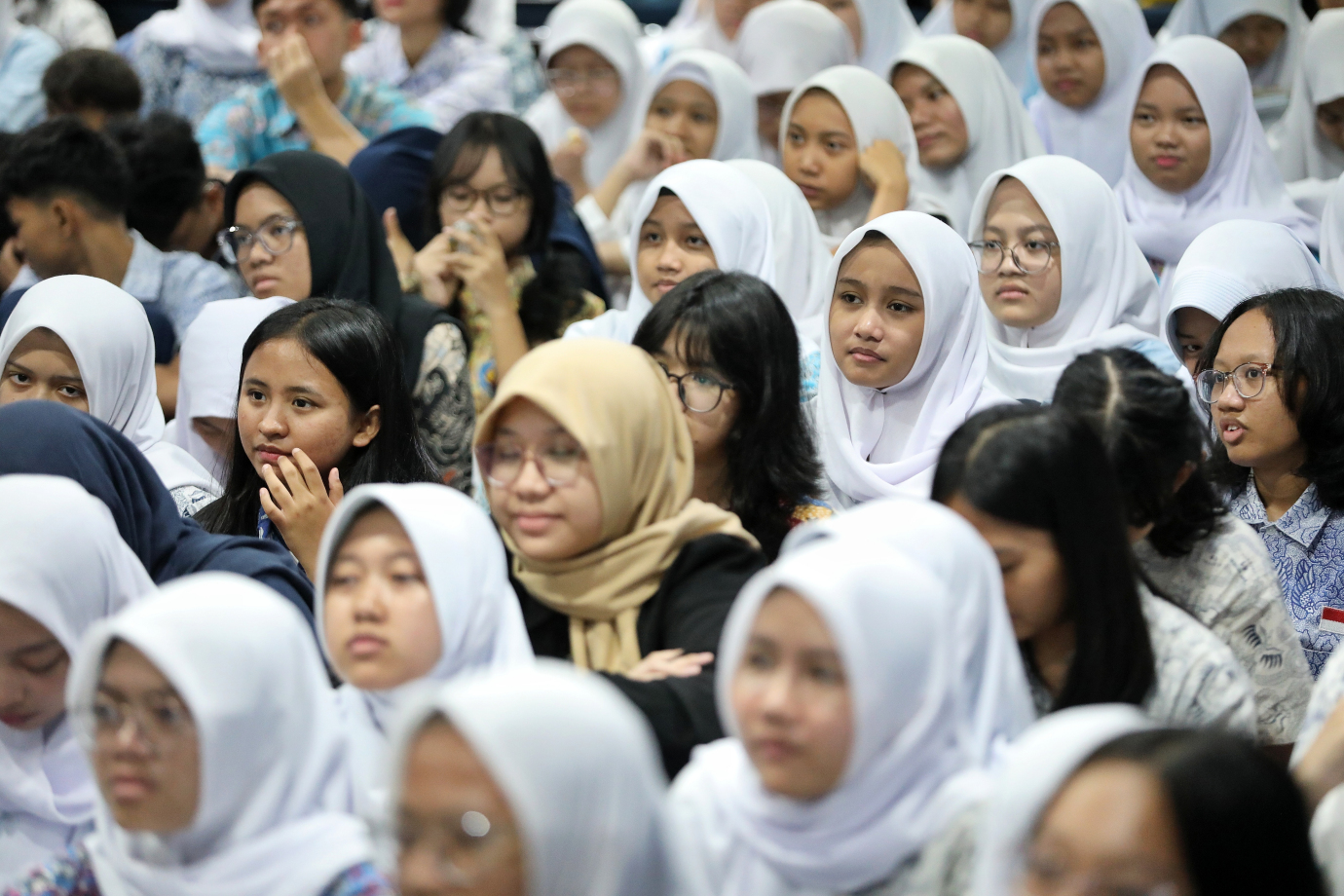 6.Satpol PP Goes To School Hadir di SMAN 28.jpg