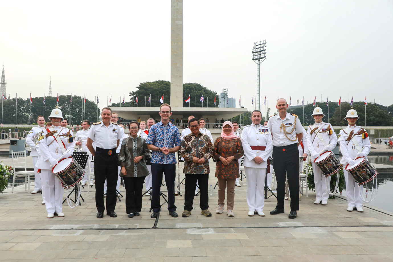 9 royalband.jpg