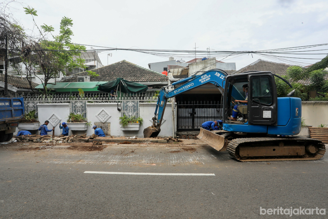 1 Antisipasi Genangan, Saluran di Cempaka Putih Barat Dinormalisasi_1.jpg