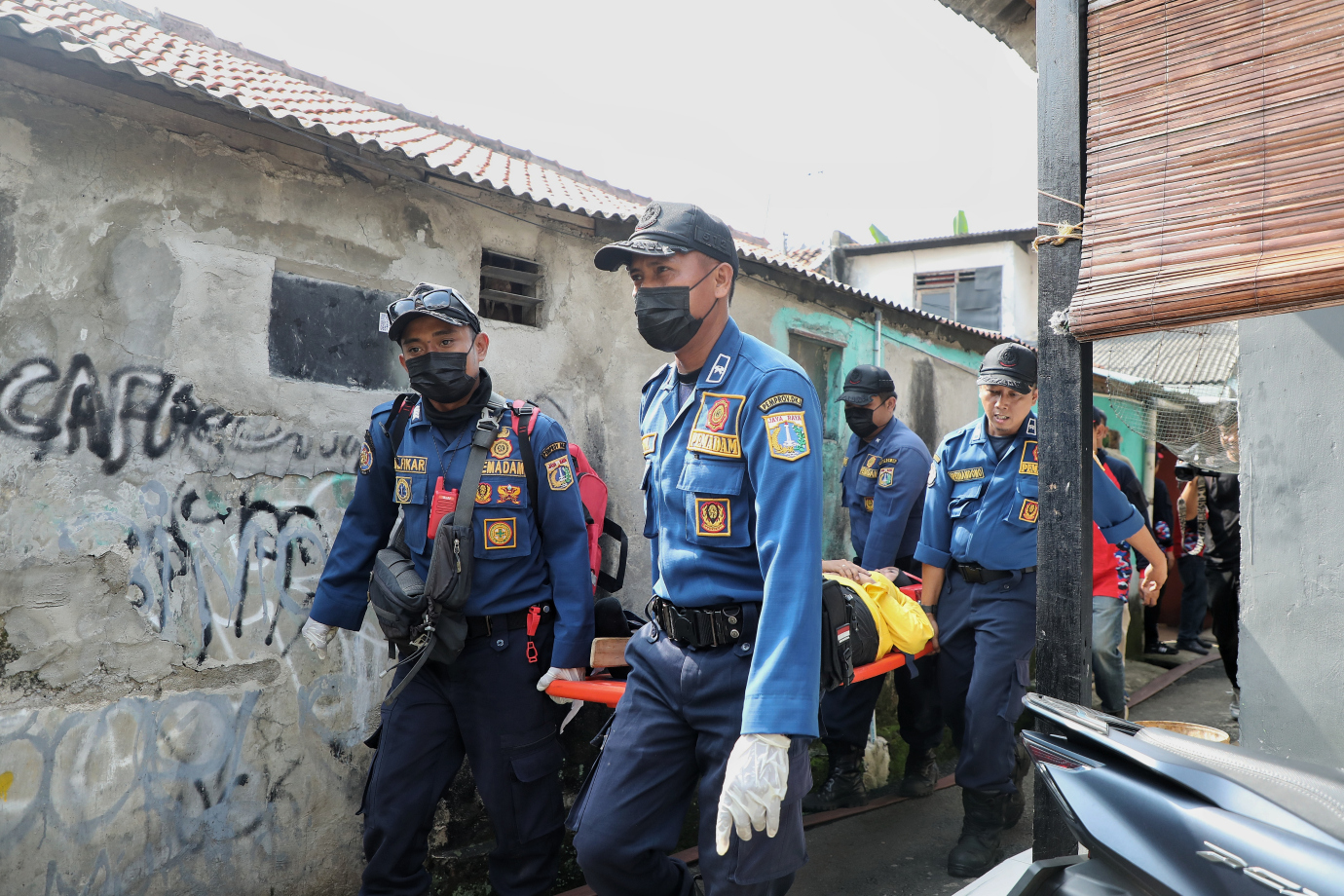 8.Simulasi Penanggulangan Kebakaran dan Penyelamatan di Pemukiman Penduduk .jpg