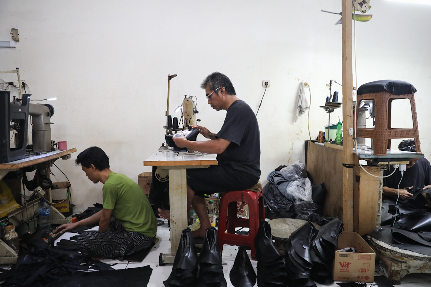 UMKM Sepatu Flavio Boston-1.jpg