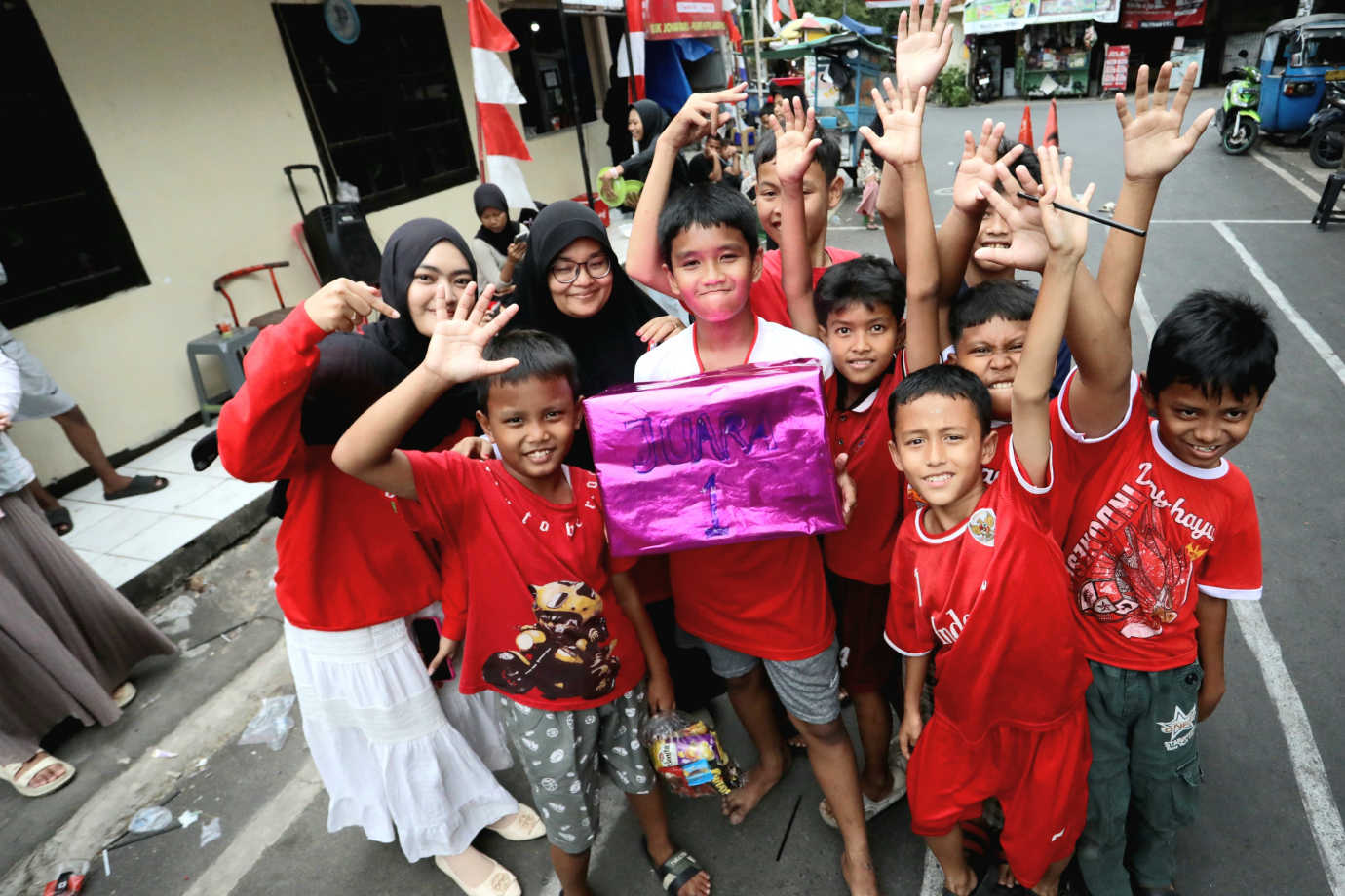 7 Kemeriahan Lomba 17 Agustus di RT 01 RW 05 Kelurahan Tanah Tinggi_7.jpg