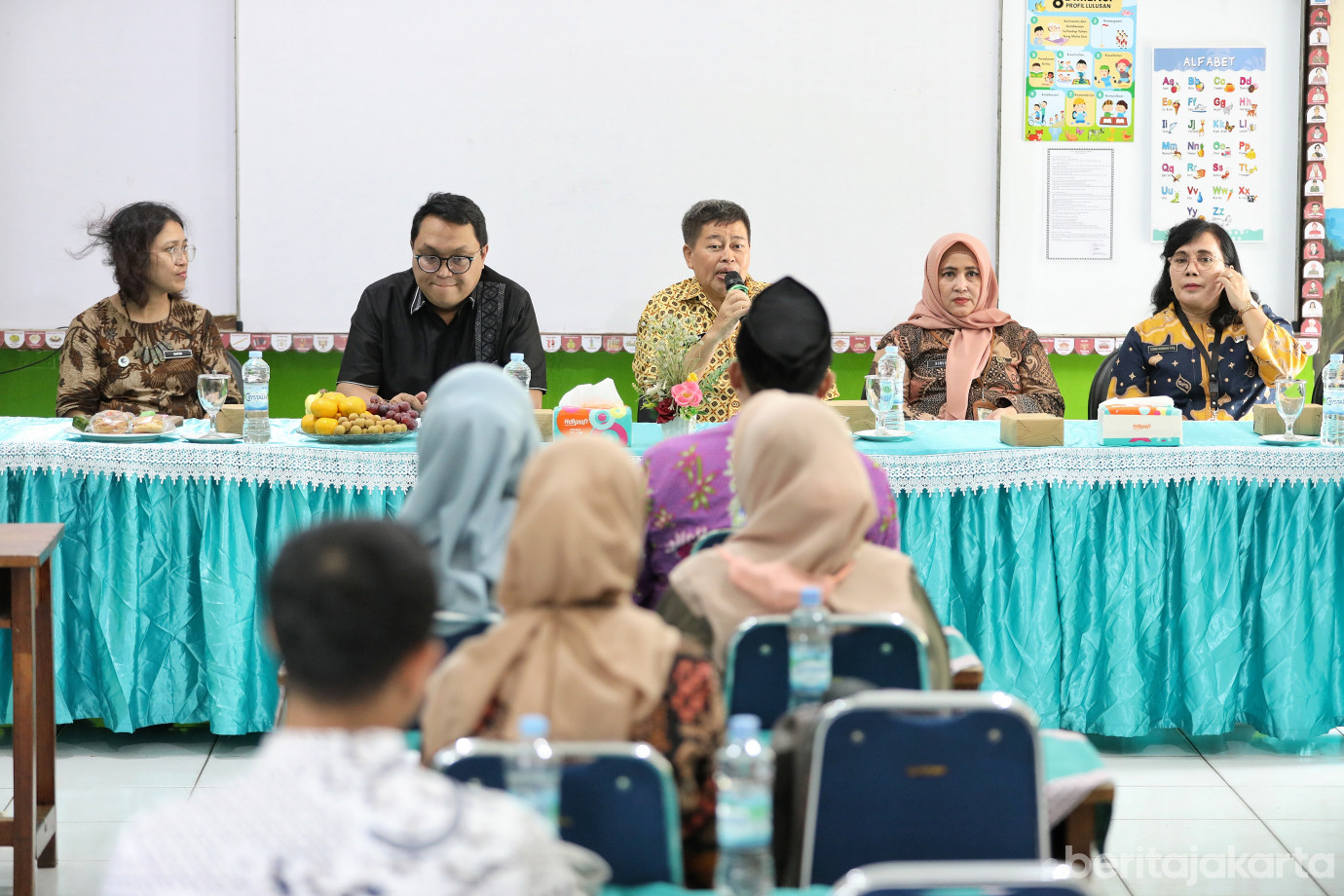 1.Monitoring dan Evaluasi Pelaksanaan Program MBG di SDN Gedong 05 (1).jpg