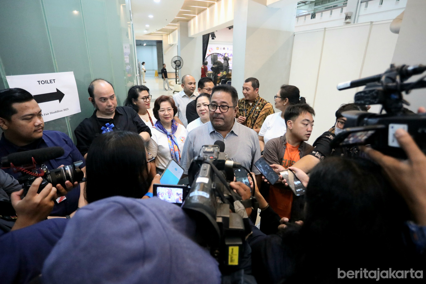 7 Wagub Rano Karno Buka Bursa Kerja Khusus Penyandang Disabilitas di Universitas Tarumanegara_6.jpg