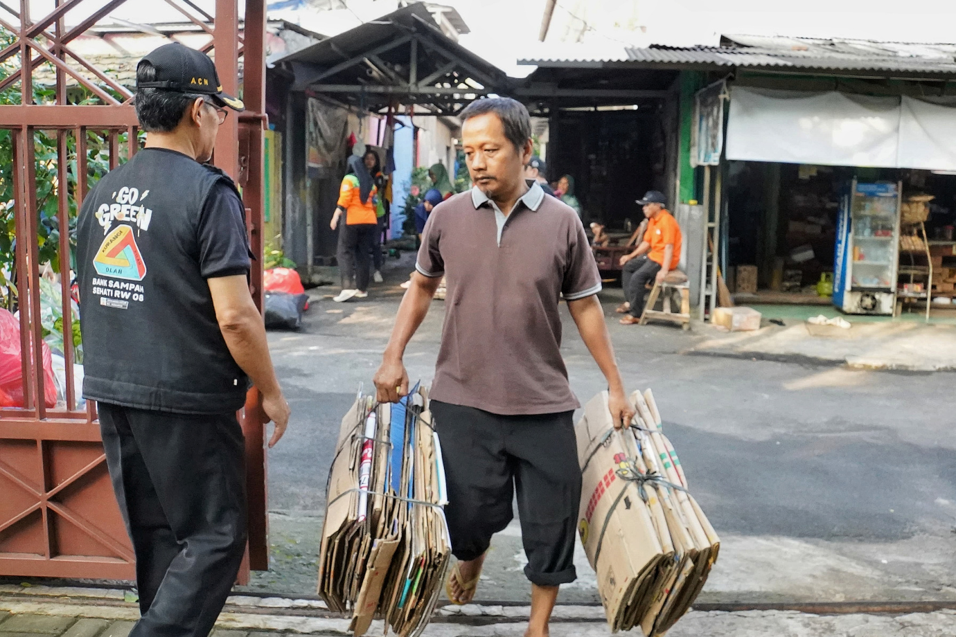 2.Bank Sampah Sehati Berhasil Kumpulkan 2,5 Ton Sampah Daur Ulang.jpg