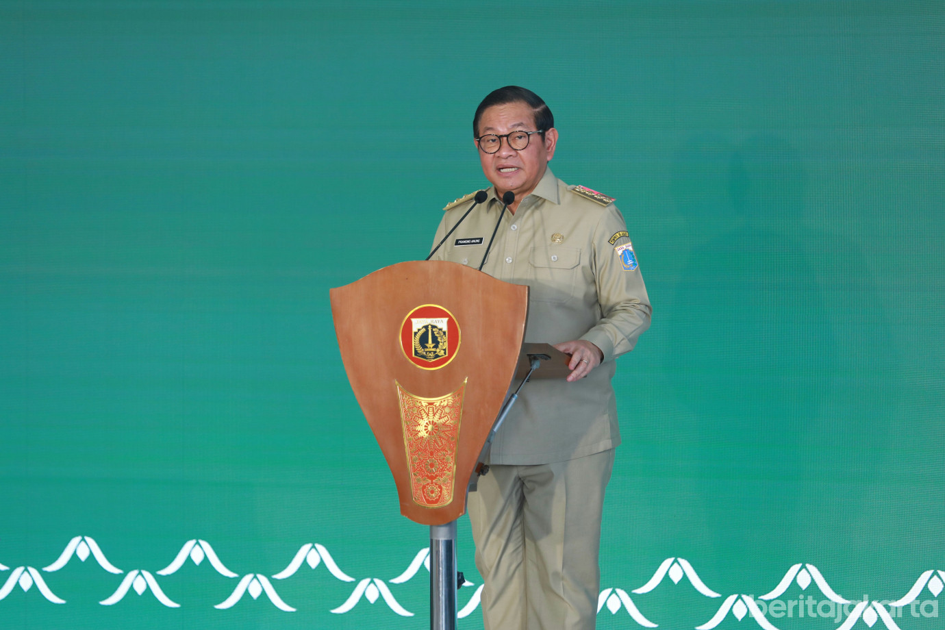 4-2peresmian planetarium.jpg