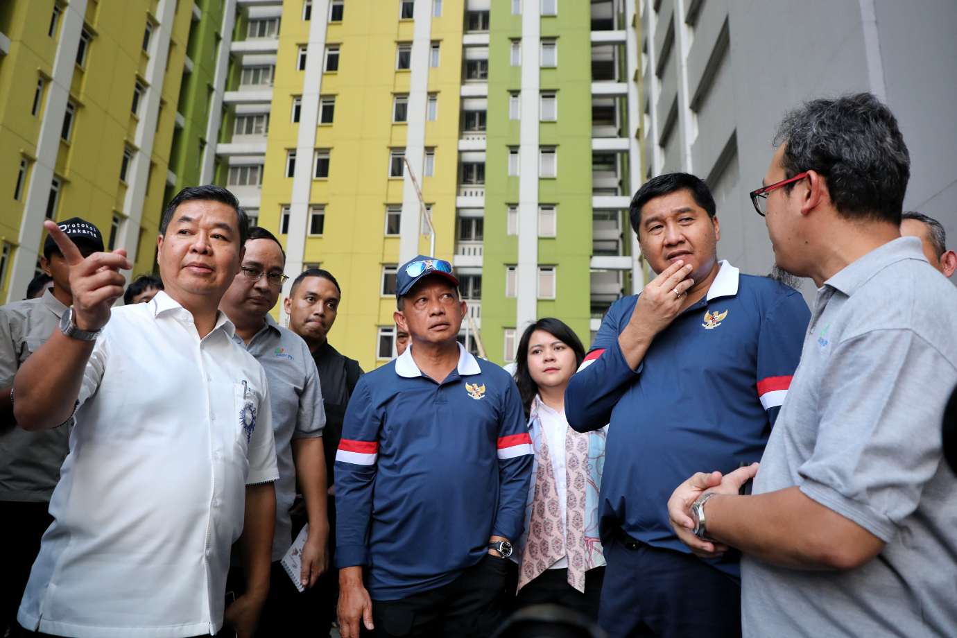 7.Pj Gub Tinjau Rusun Pasar Rumput.jpg