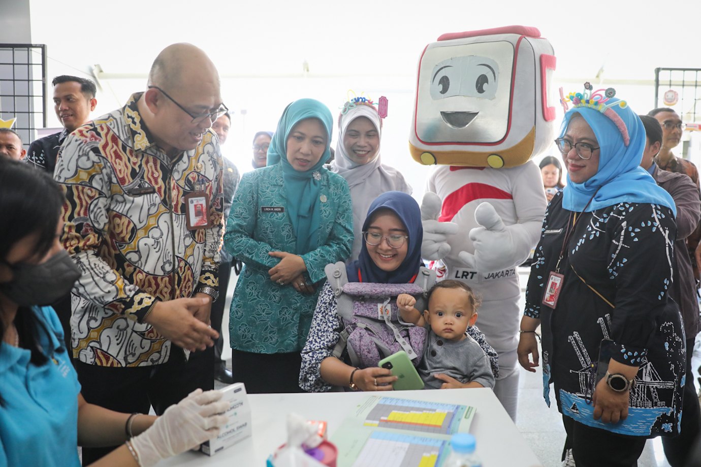 2 imunisasi stasiun-4.jpg