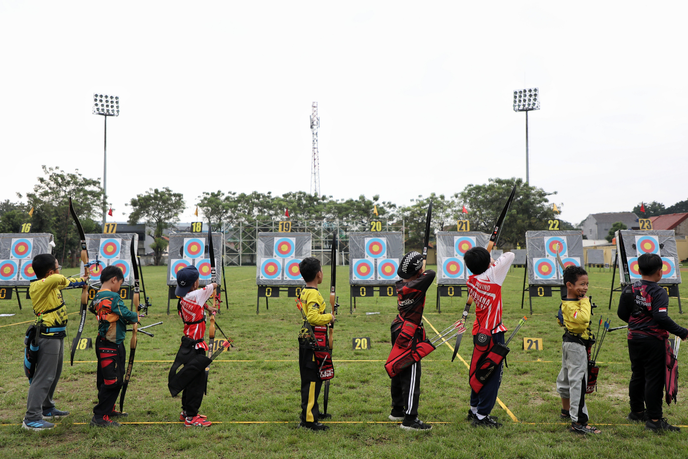 5.Andri Yansyah Buka Invitasi Panahan Pelajar Provinsi DKI Jakarta Tahun 2025.jpg