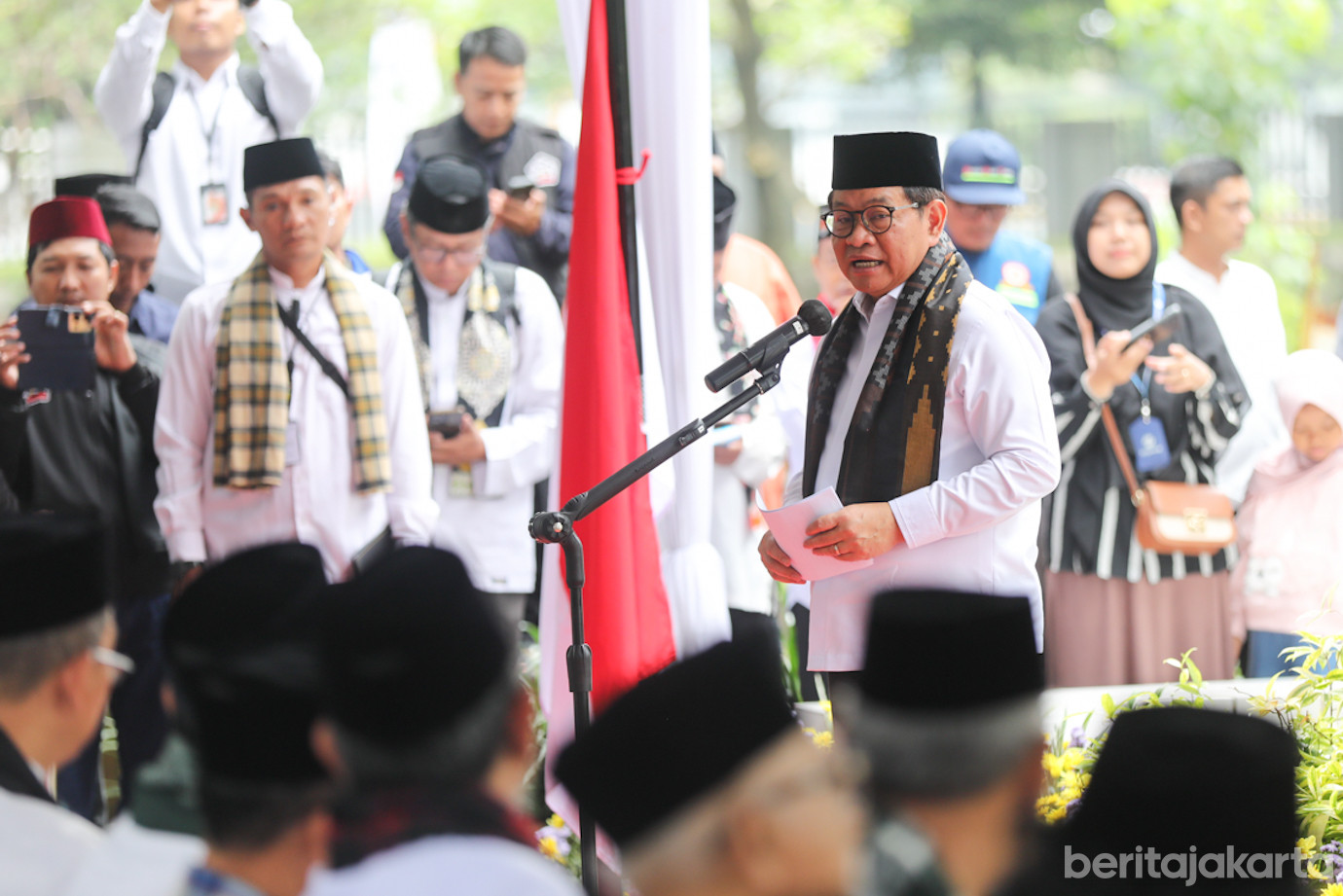 Gub Makam MH Thamrin-1.jpg