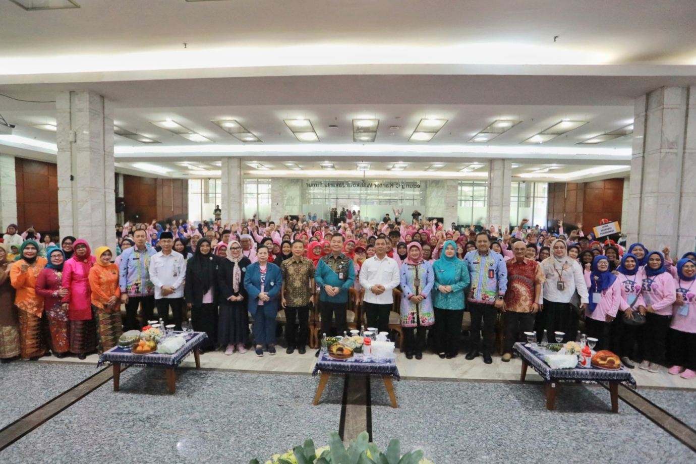 8-pj lansia.jpg