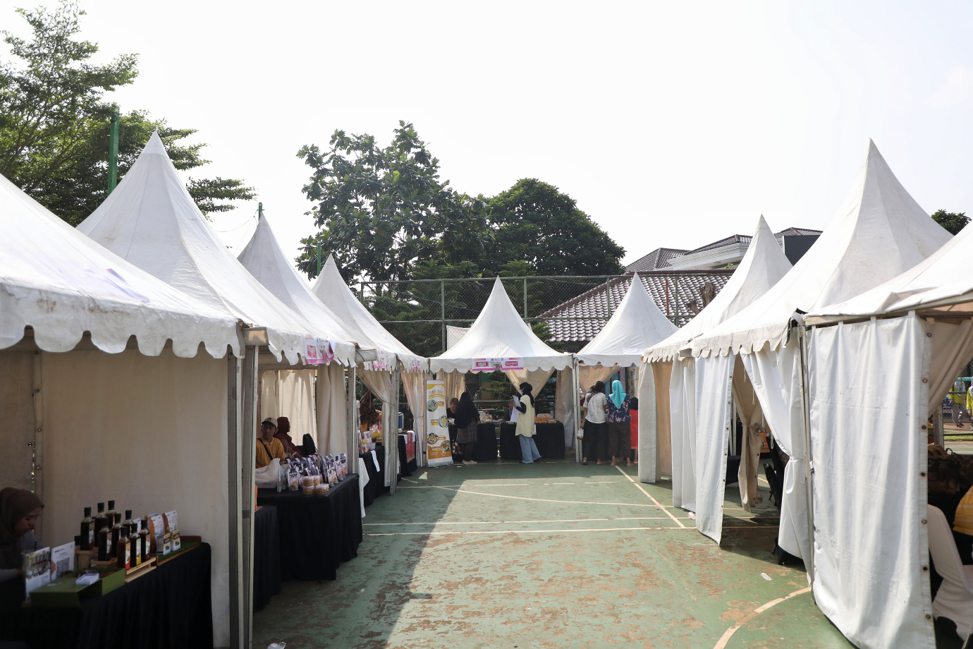 2.30 Jakpreneur Ramaikan Bazar UMKM di Kramat Jati.jpg